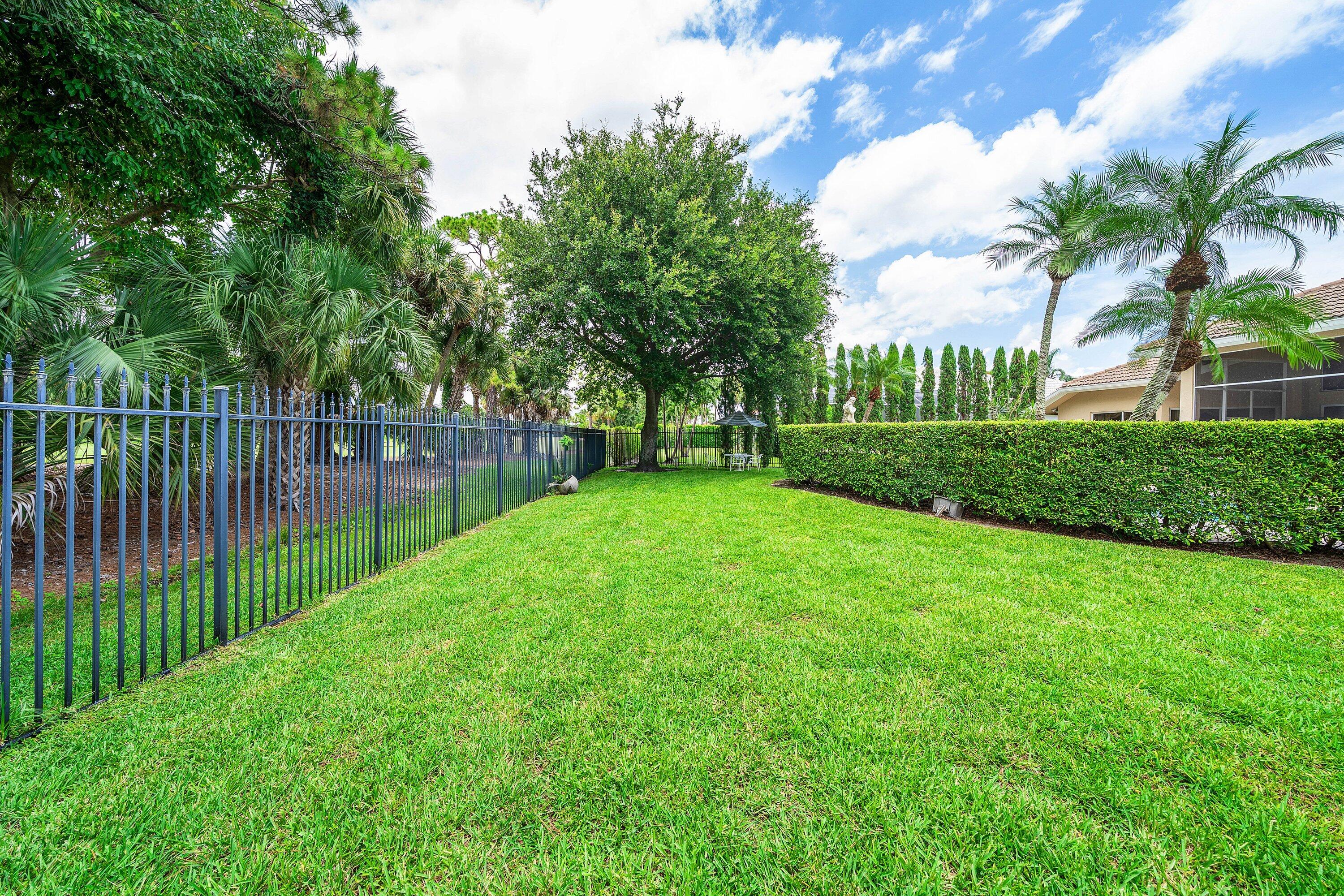 1697 Mayacoo Lakes Boulevard Property Photo 56