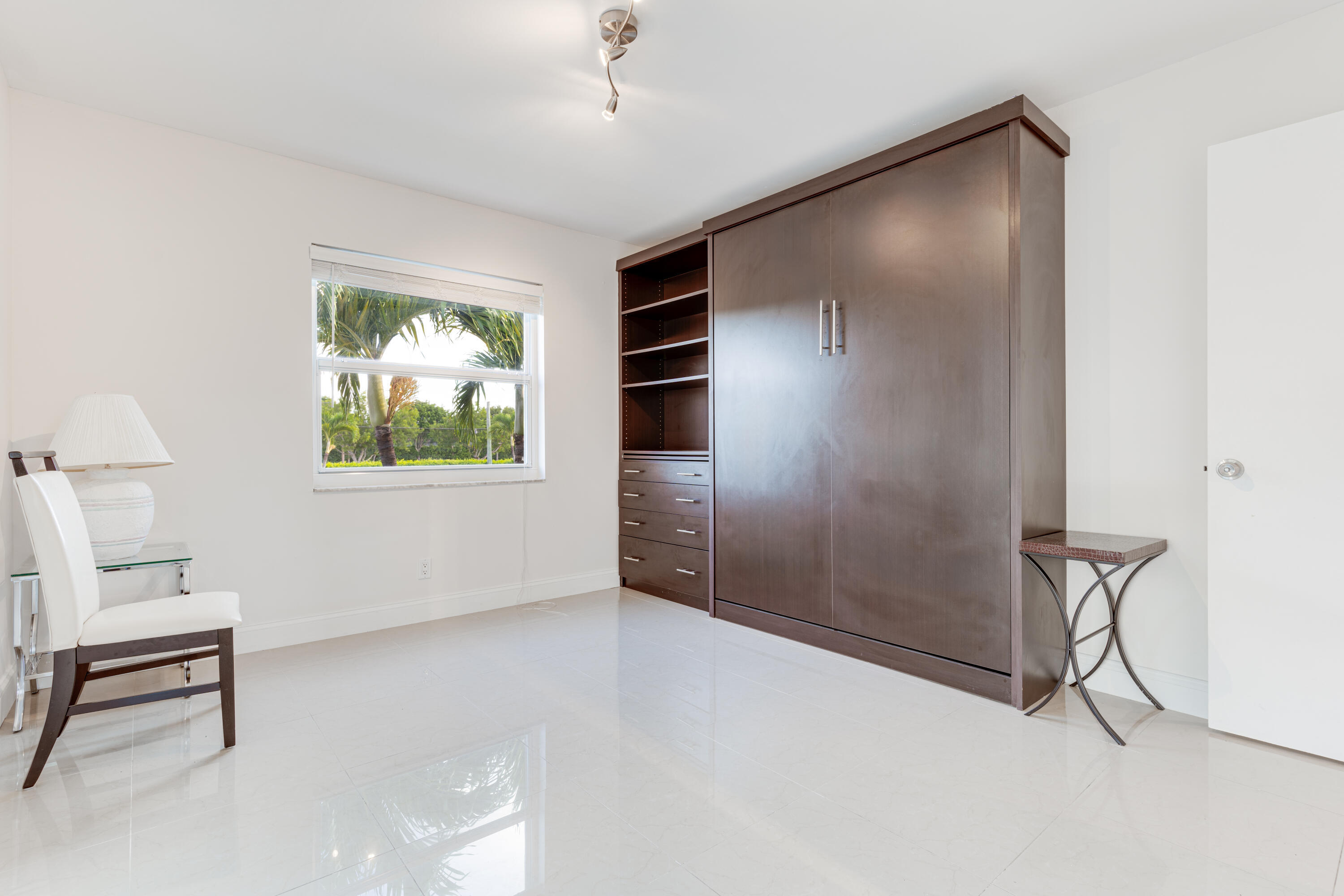 509 Capri 509 Property Photo 35