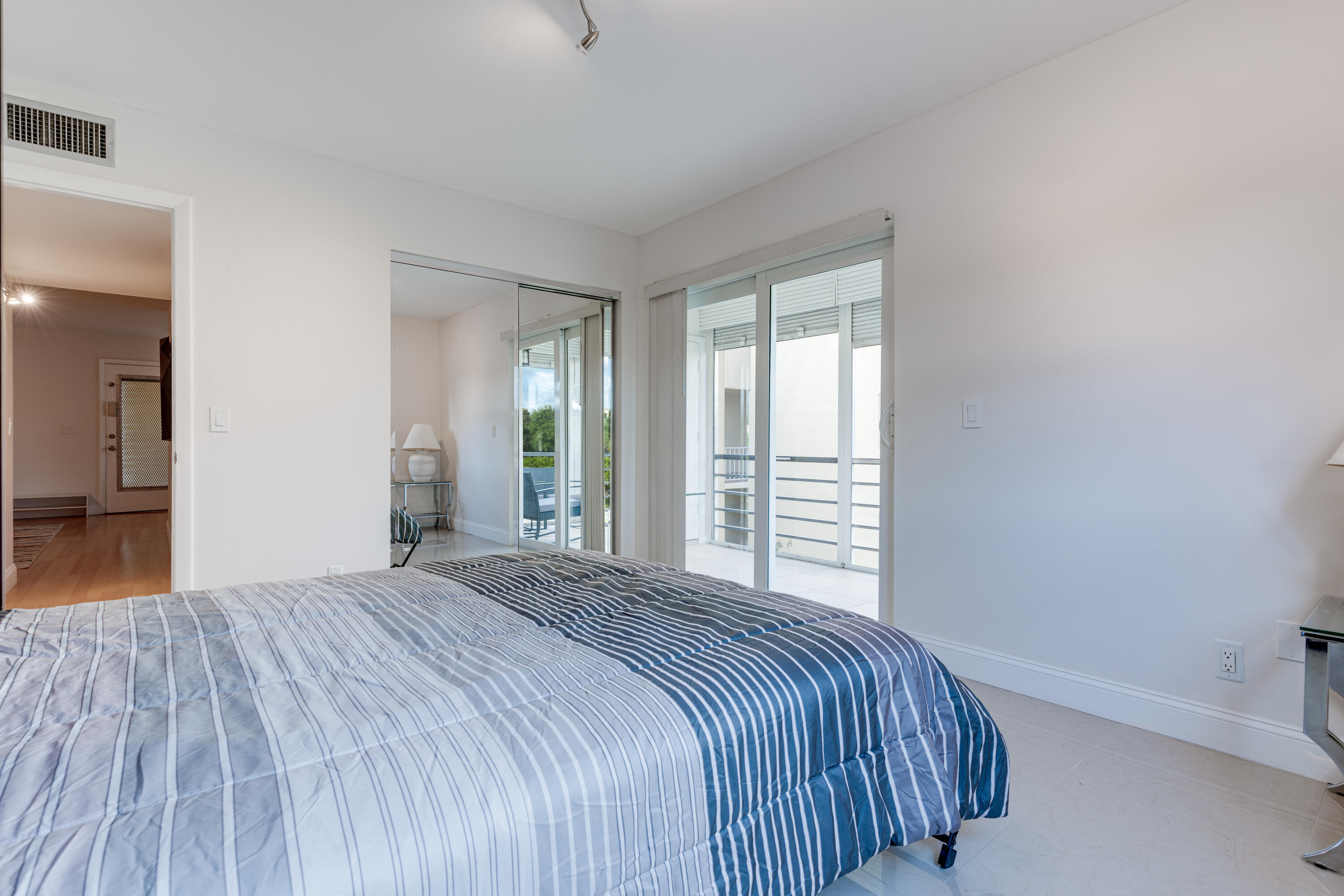 509 Capri 509 Property Photo 42