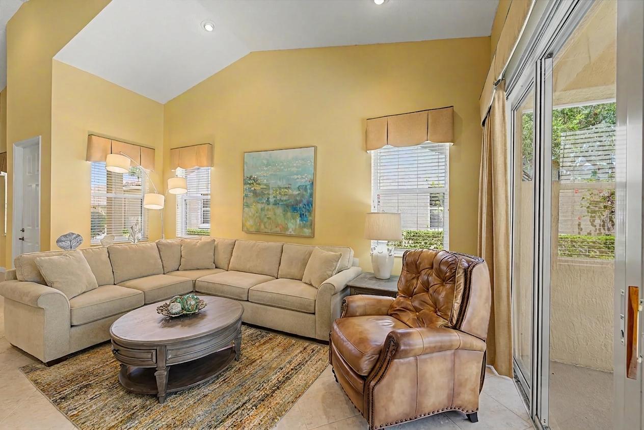 7078 Torrey Pines Circle Property Photo 8