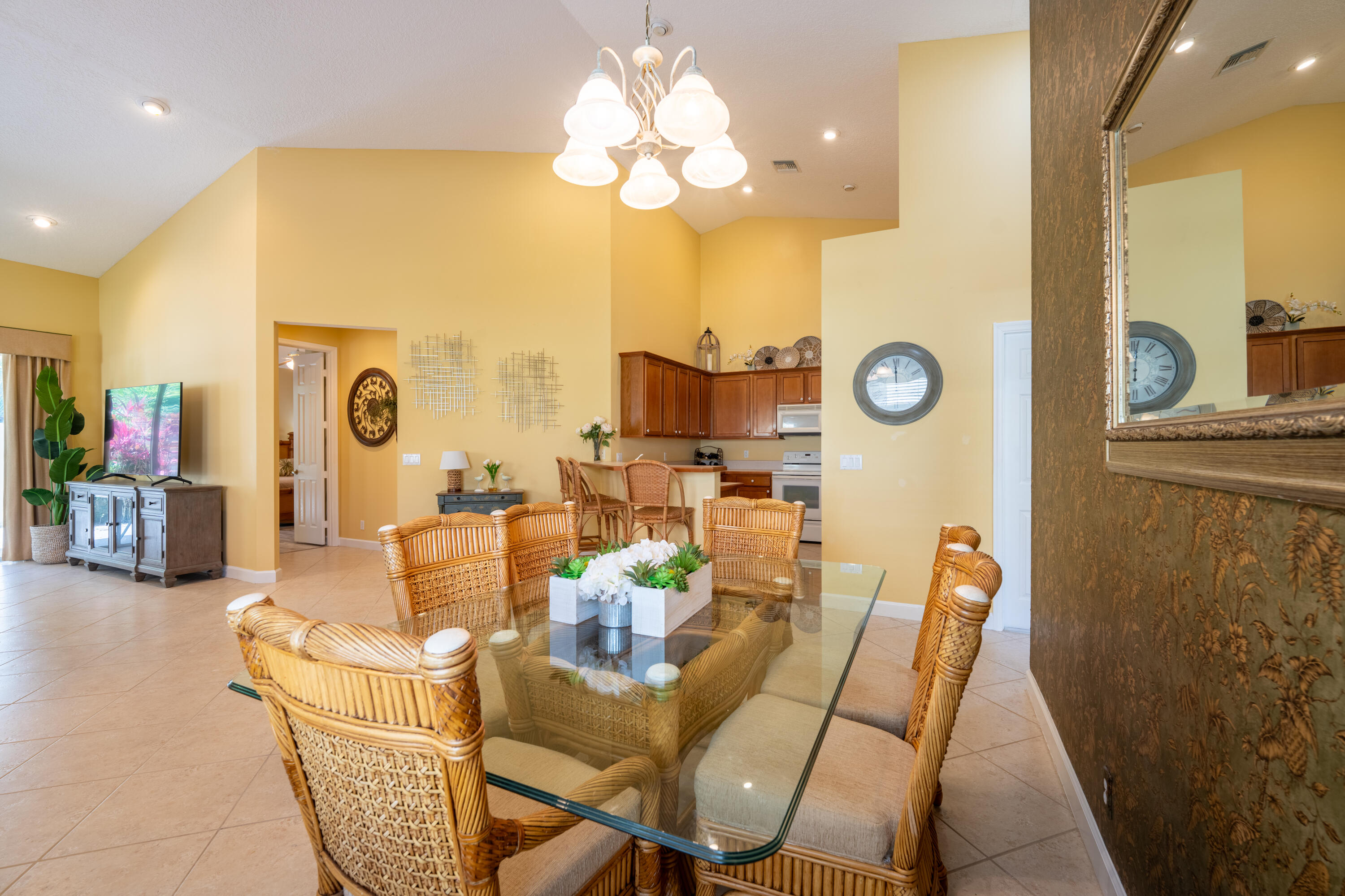 7078 Torrey Pines Circle Property Photo 15