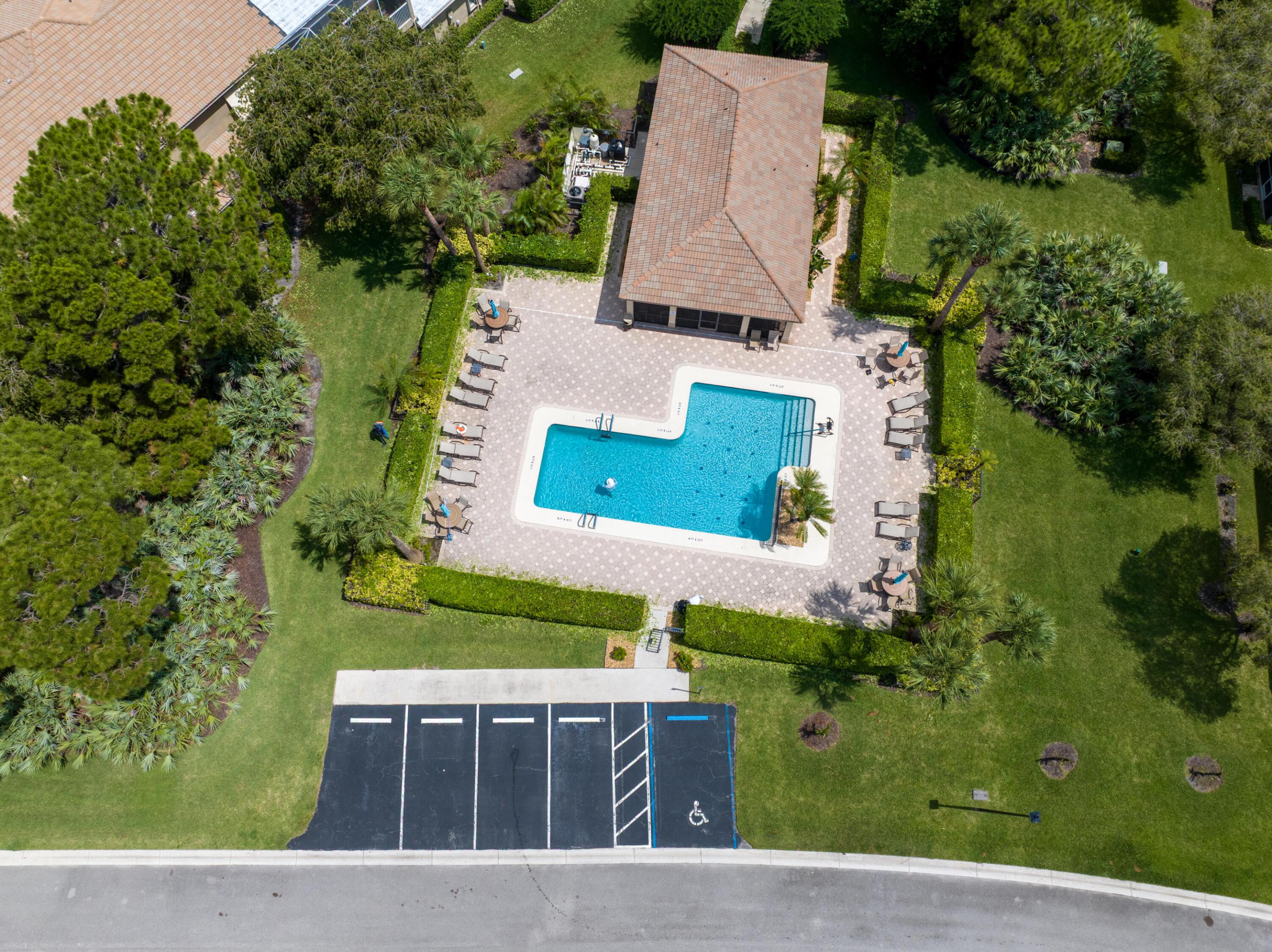 7078 Torrey Pines Circle Property Photo 33
