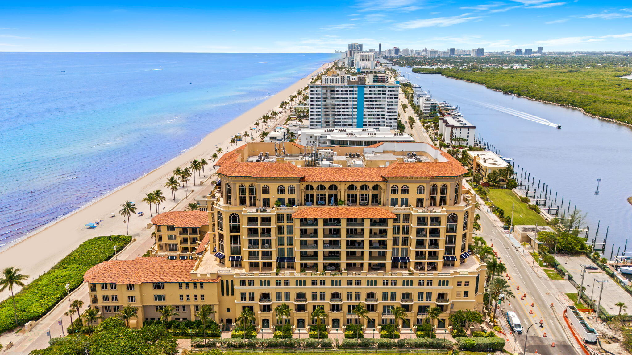 3501 N Ocean Drive Ph 7 Property Photo 42