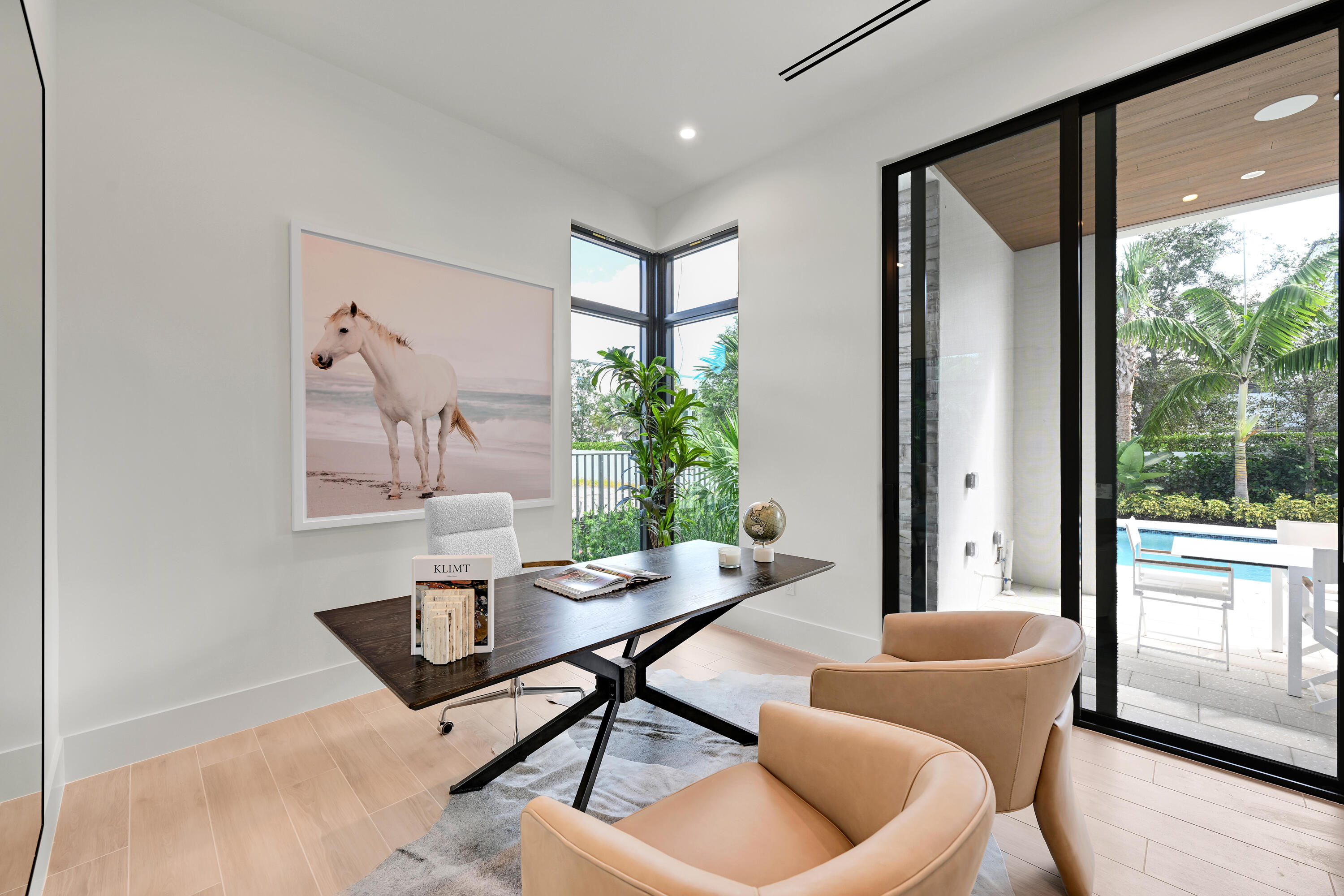 16709 Mosaic Place Property Photo 6