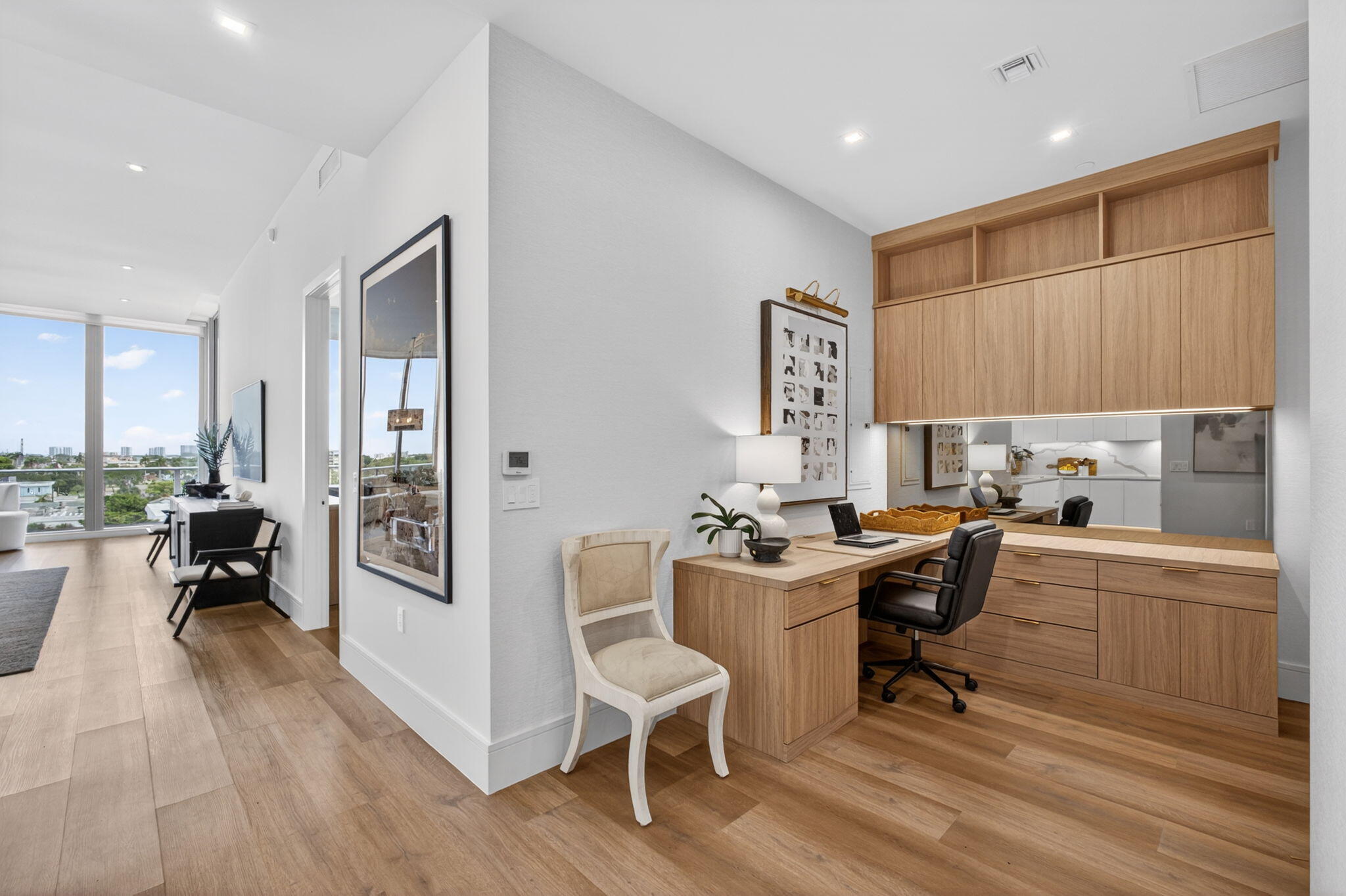 220 Lake Shore Drive 613 Property Photo 20