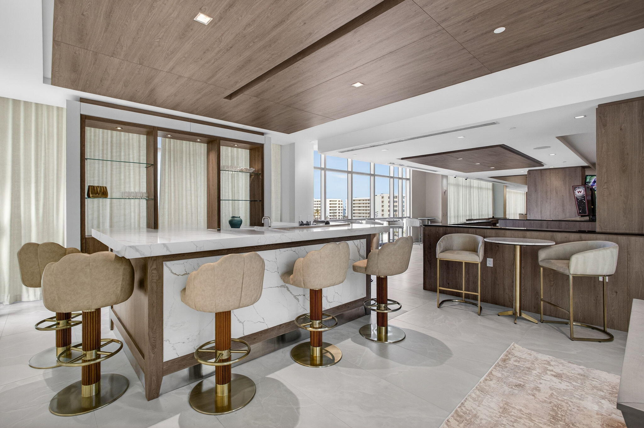 220 Lake Shore Drive 613 Property Photo 55