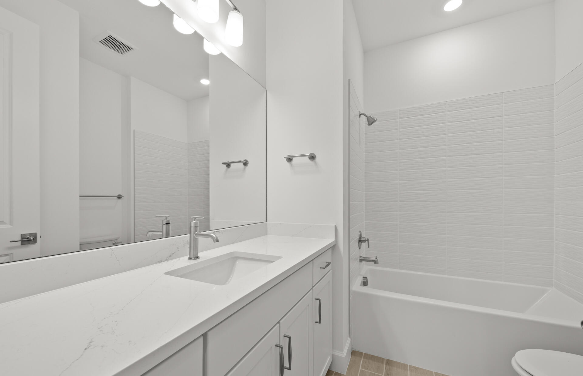 2034 Terreno Boulevard Property Photo 7