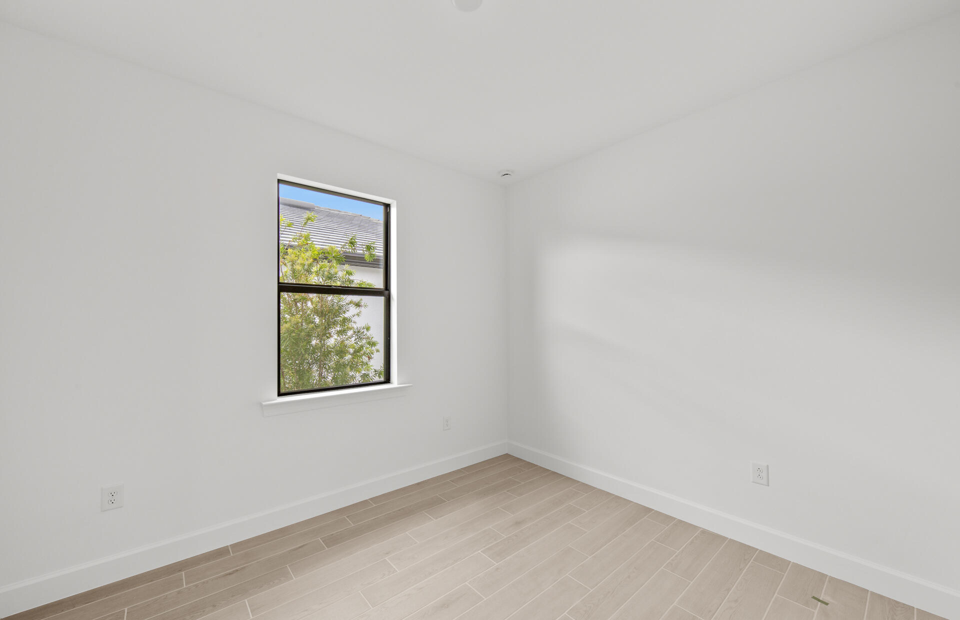 2034 Terreno Boulevard Property Photo 10