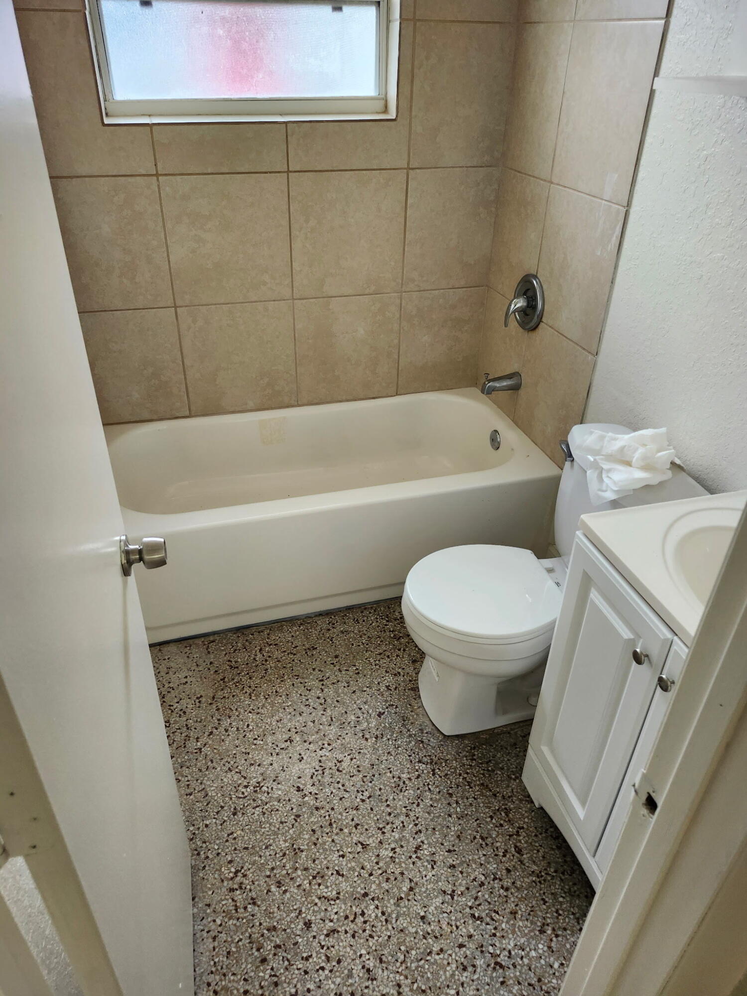 1401 G Terrace Property Photo 2
