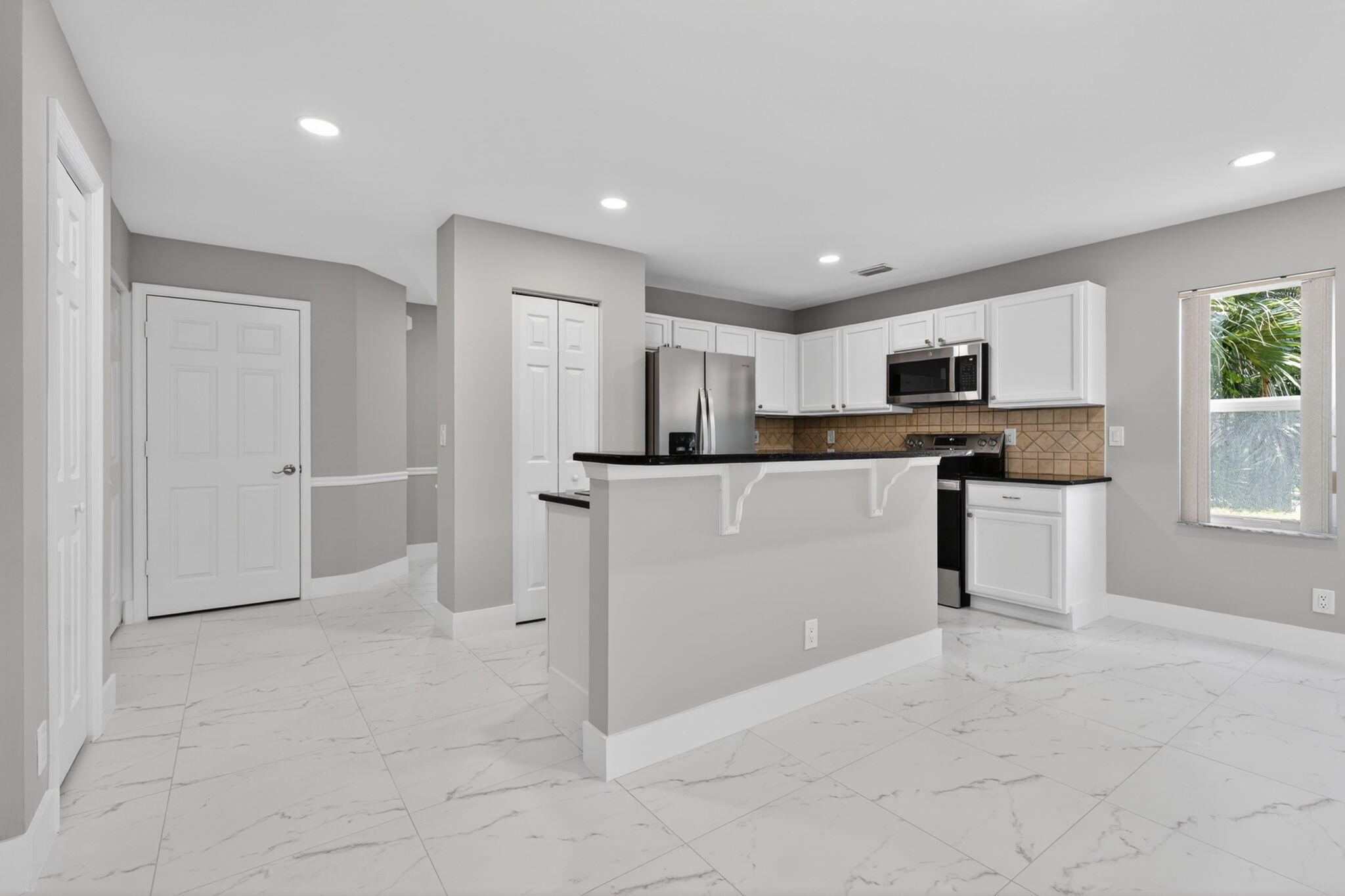 106 Fox Meadow Run Property Photo 10