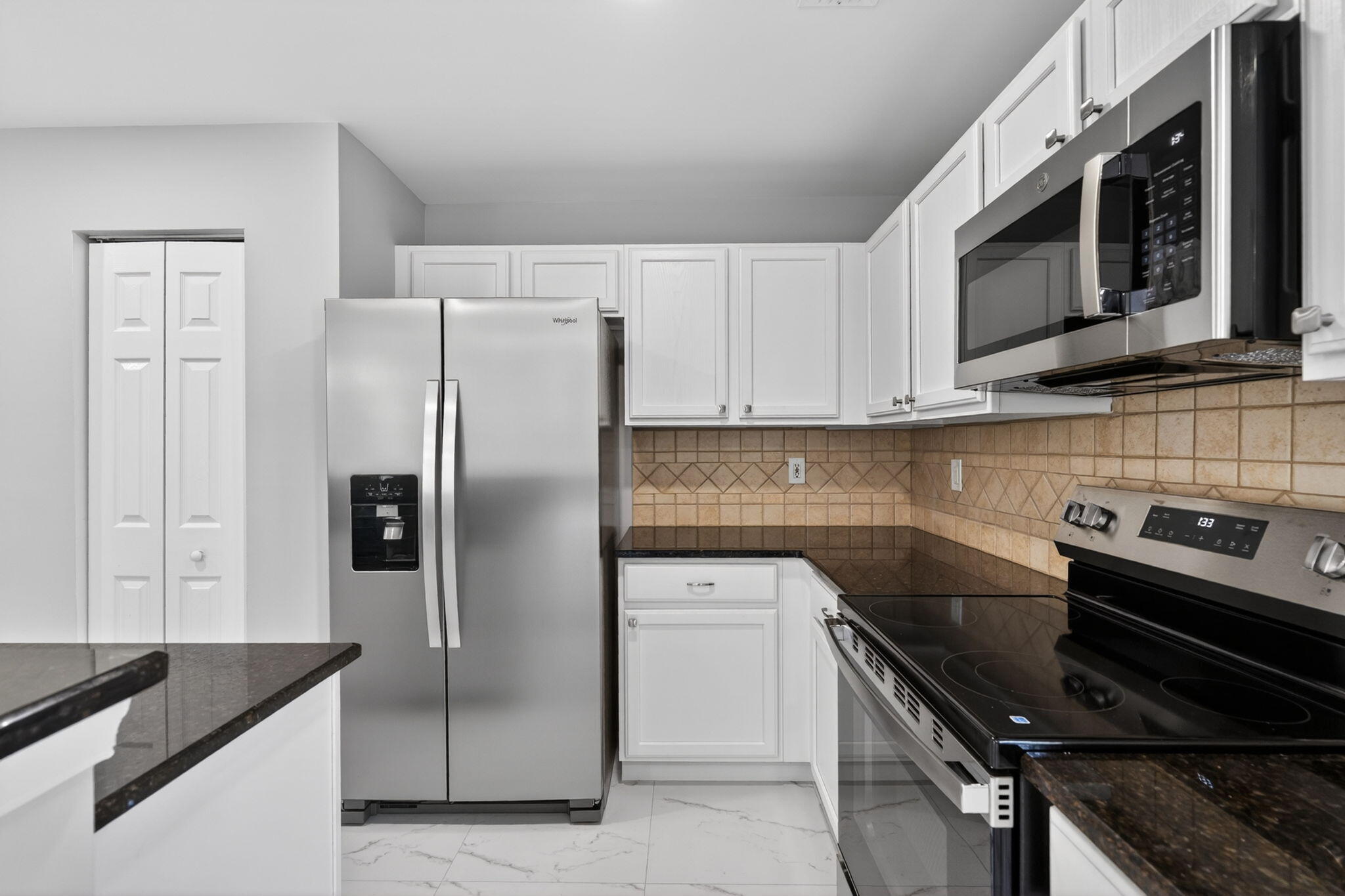 106 Fox Meadow Run Property Photo 13