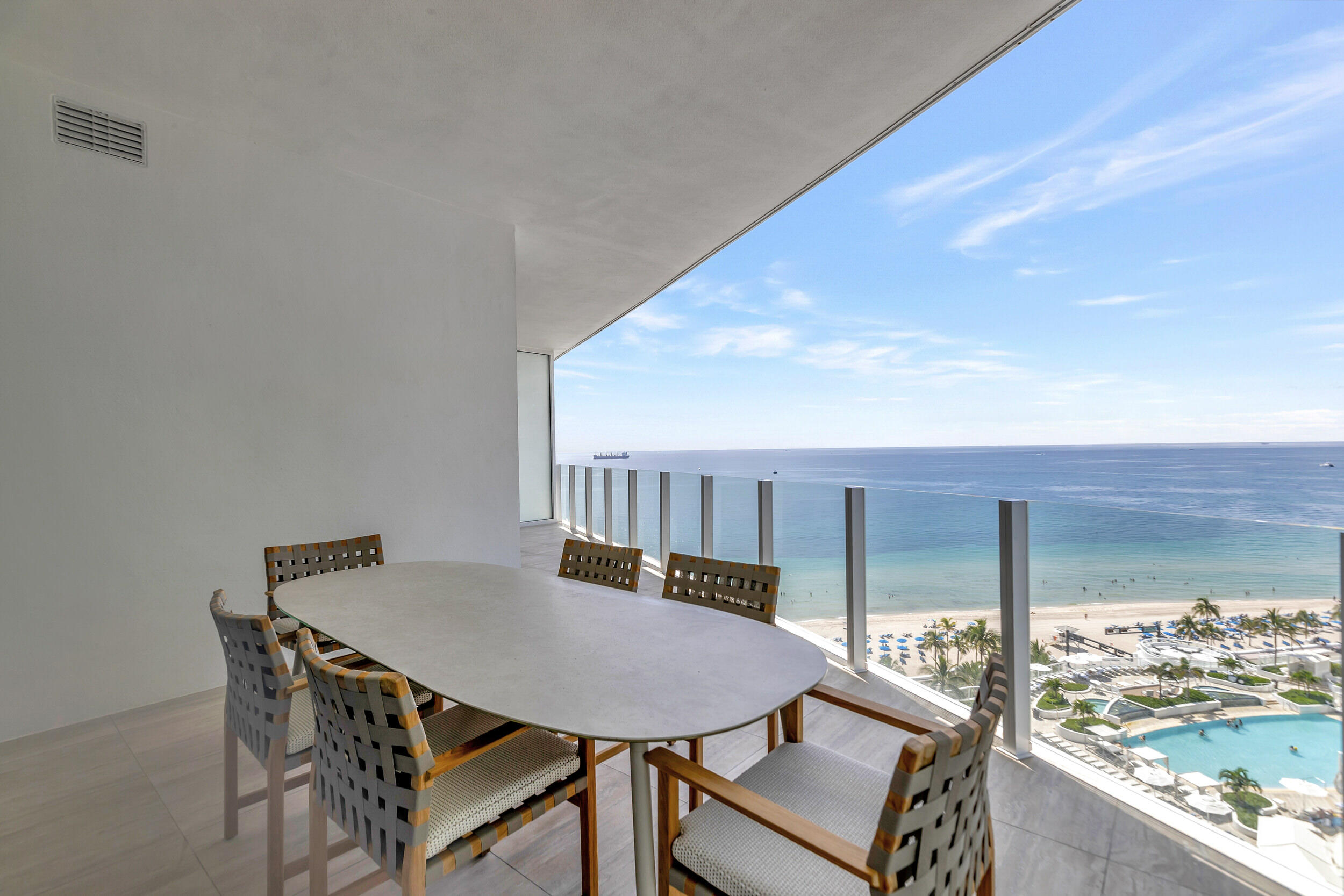 525 N Fort Lauderdale Beach Boulevard 1605 Property Photo 37