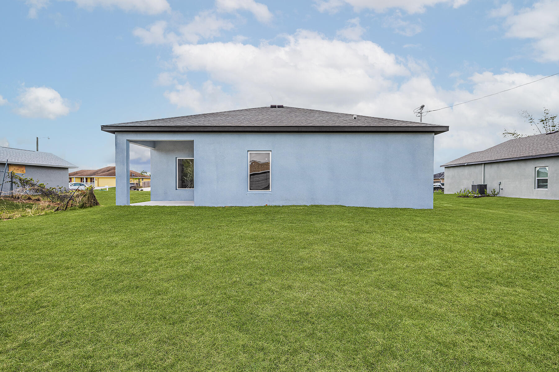7885 103rd Court Property Photo 3
