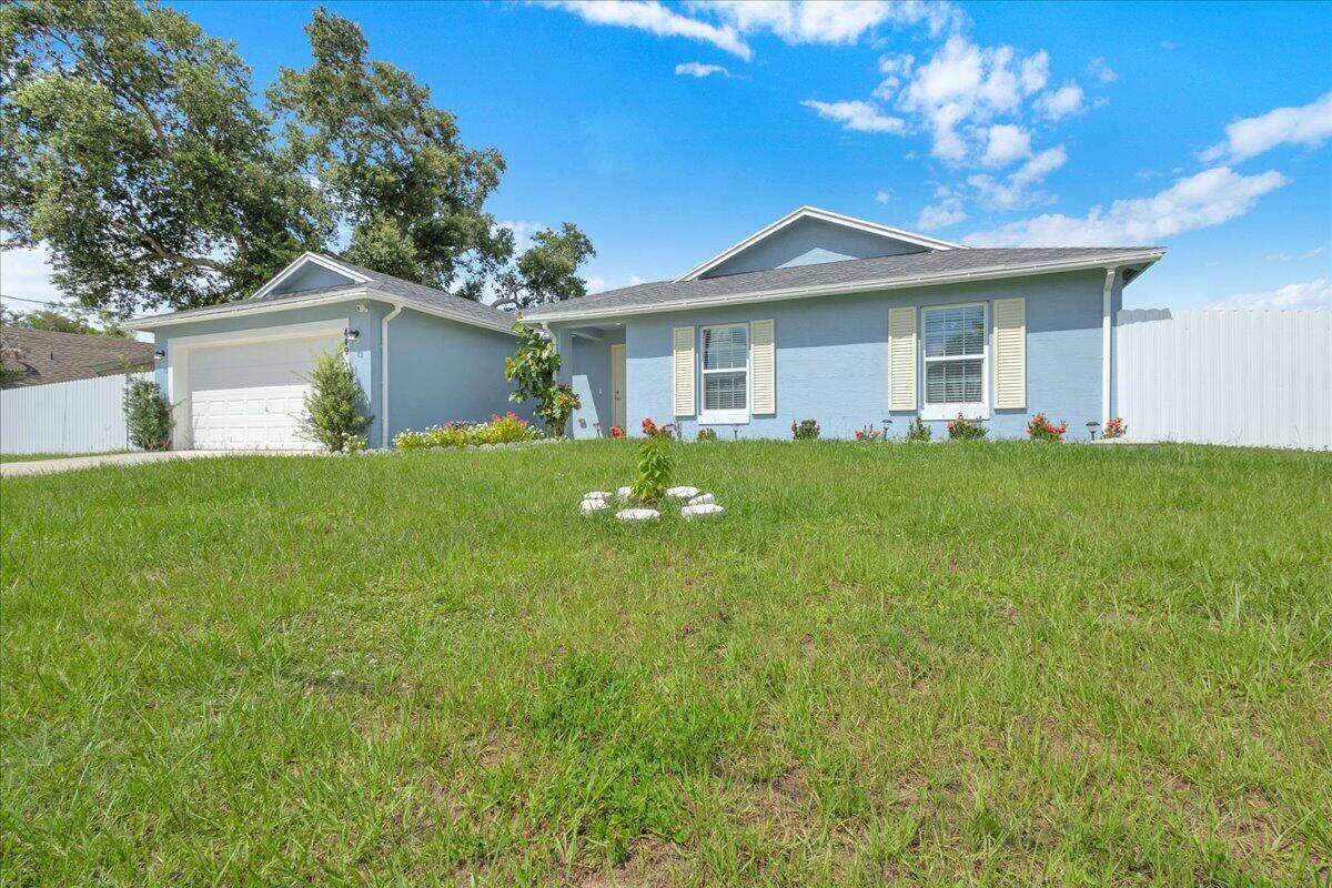 449 Se Whitmore Drive Property Photo 56