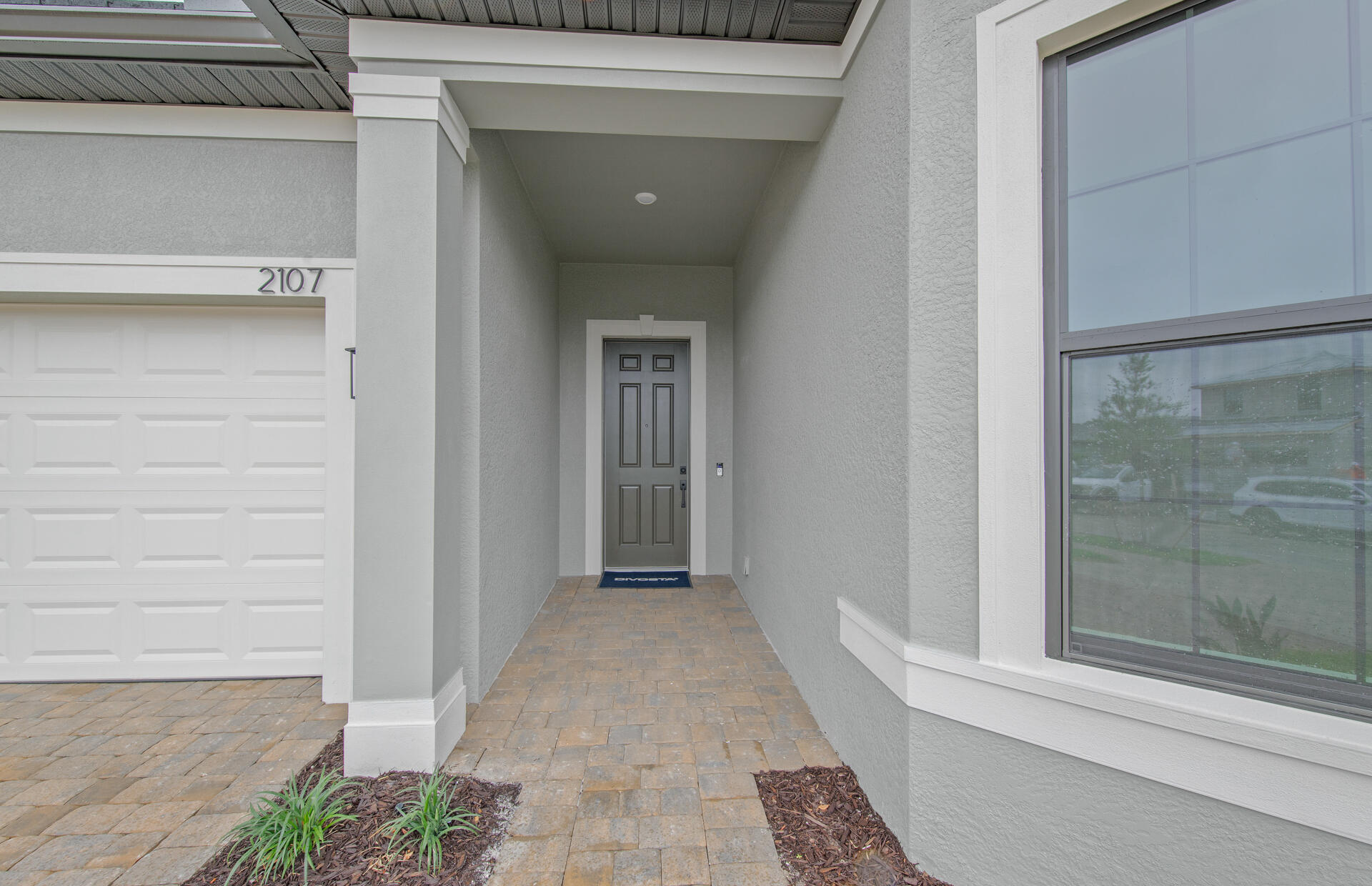 2107 Freemont Drive Property Photo 6