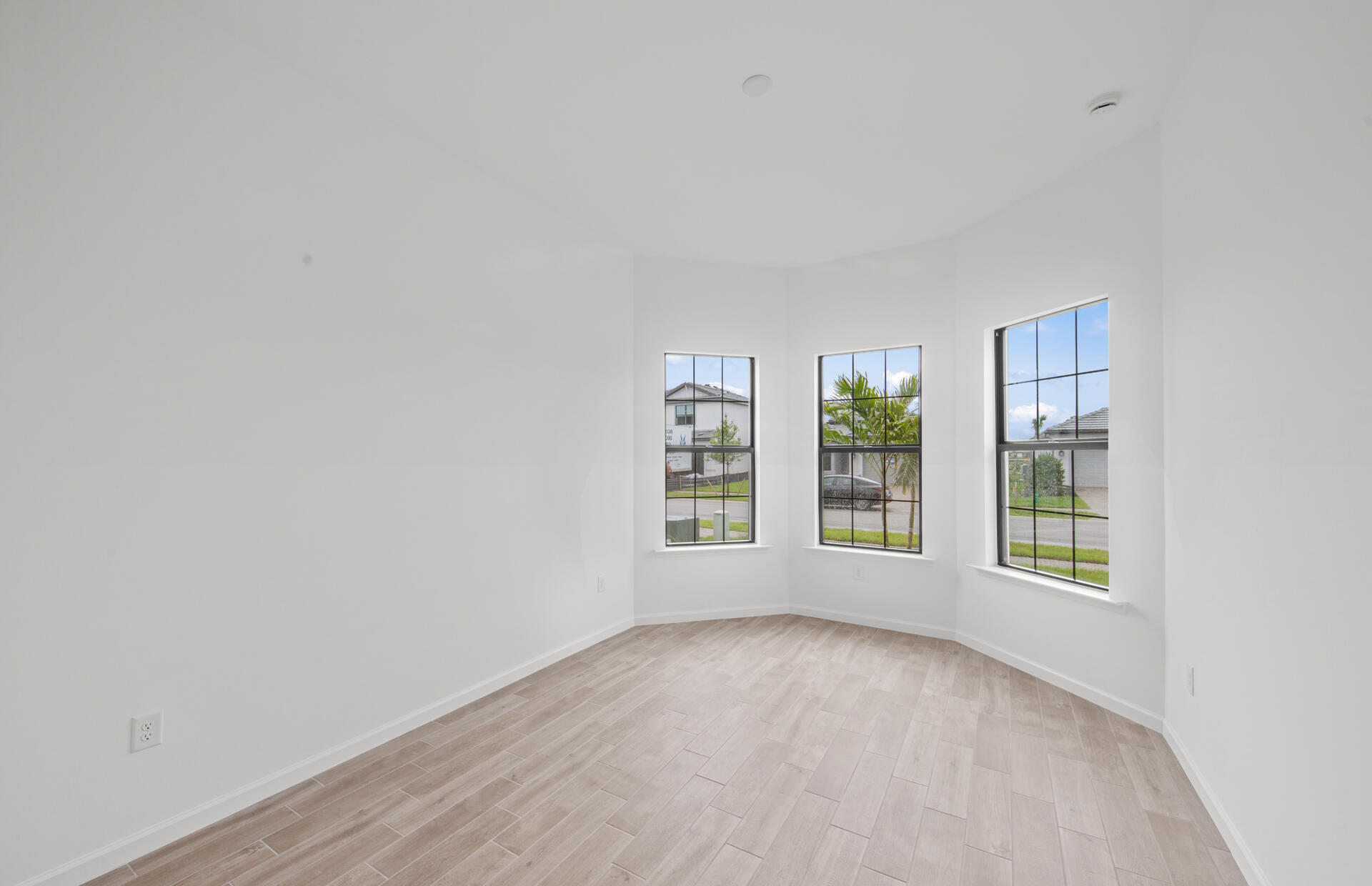 2107 Freemont Drive Property Photo 12