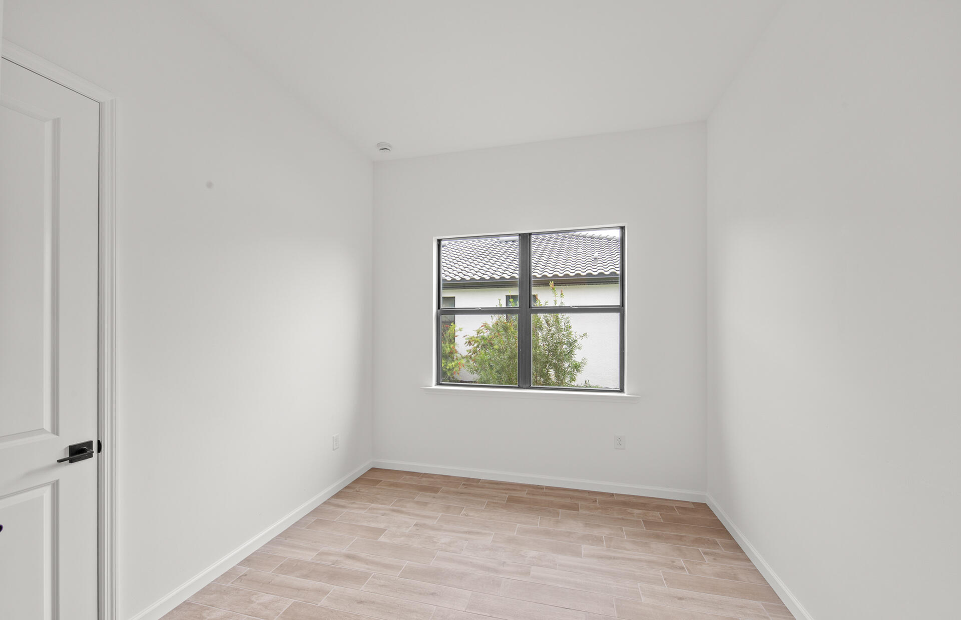 2107 Freemont Drive Property Photo 14