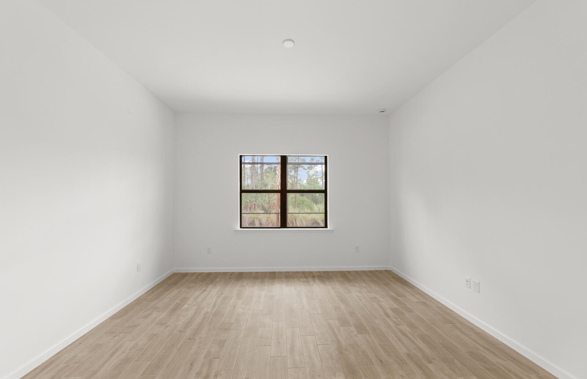 2107 Freemont Drive Property Photo 27