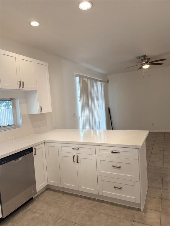 2927 Bogota Avenue Property Photo 2