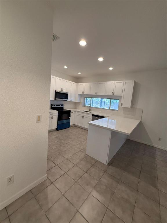 2927 Bogota Avenue Property Photo 3