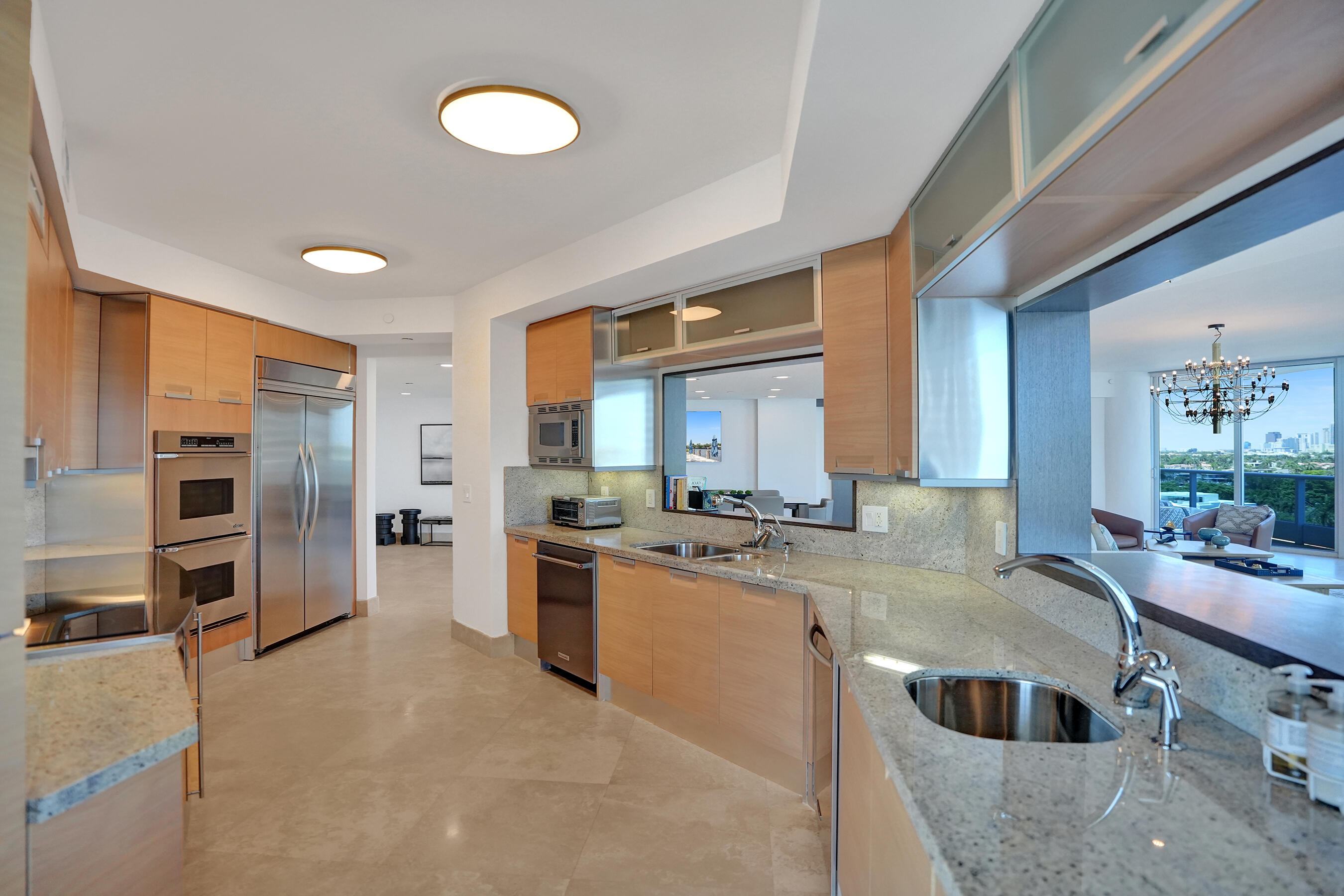 715 Bayshore Drive 902 Property Photo 4