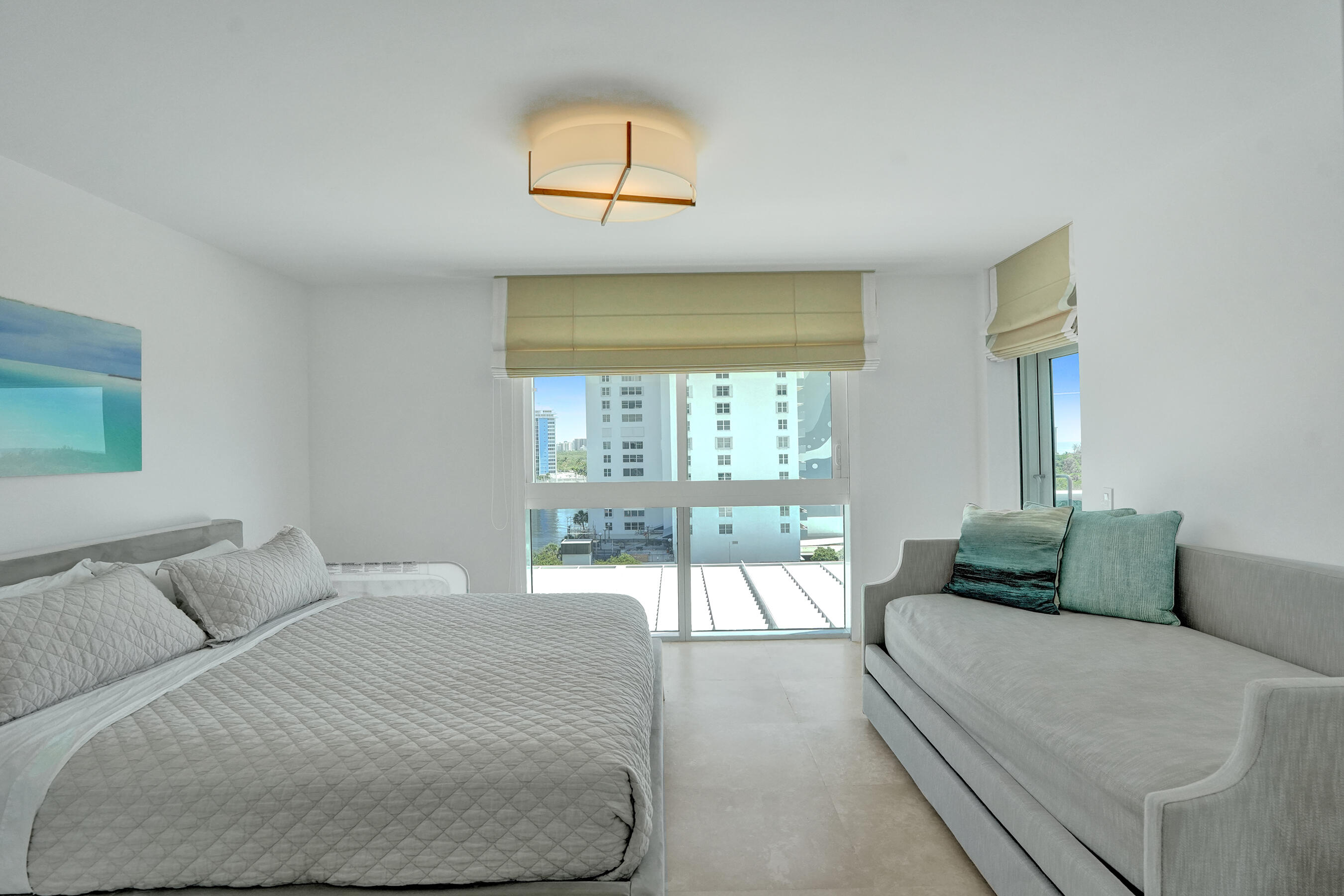 715 Bayshore Drive 902 Property Photo 16