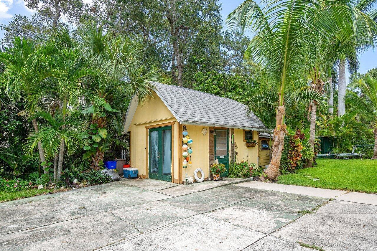 11091 Ellison Wilson Road Property Photo 21