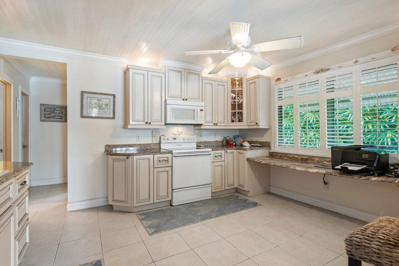 11091 Ellison Wilson Road Property Photo 25