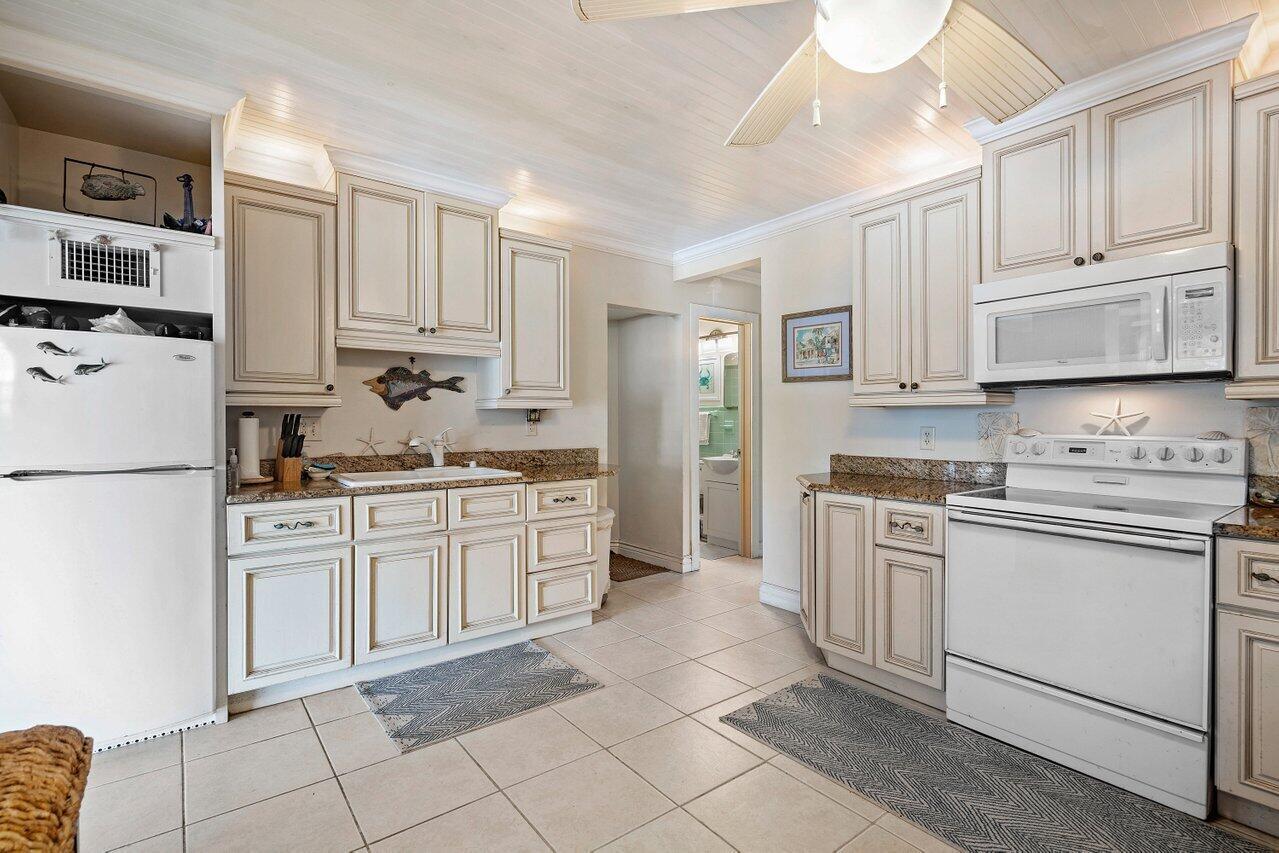 11091 Ellison Wilson Road Property Photo 26