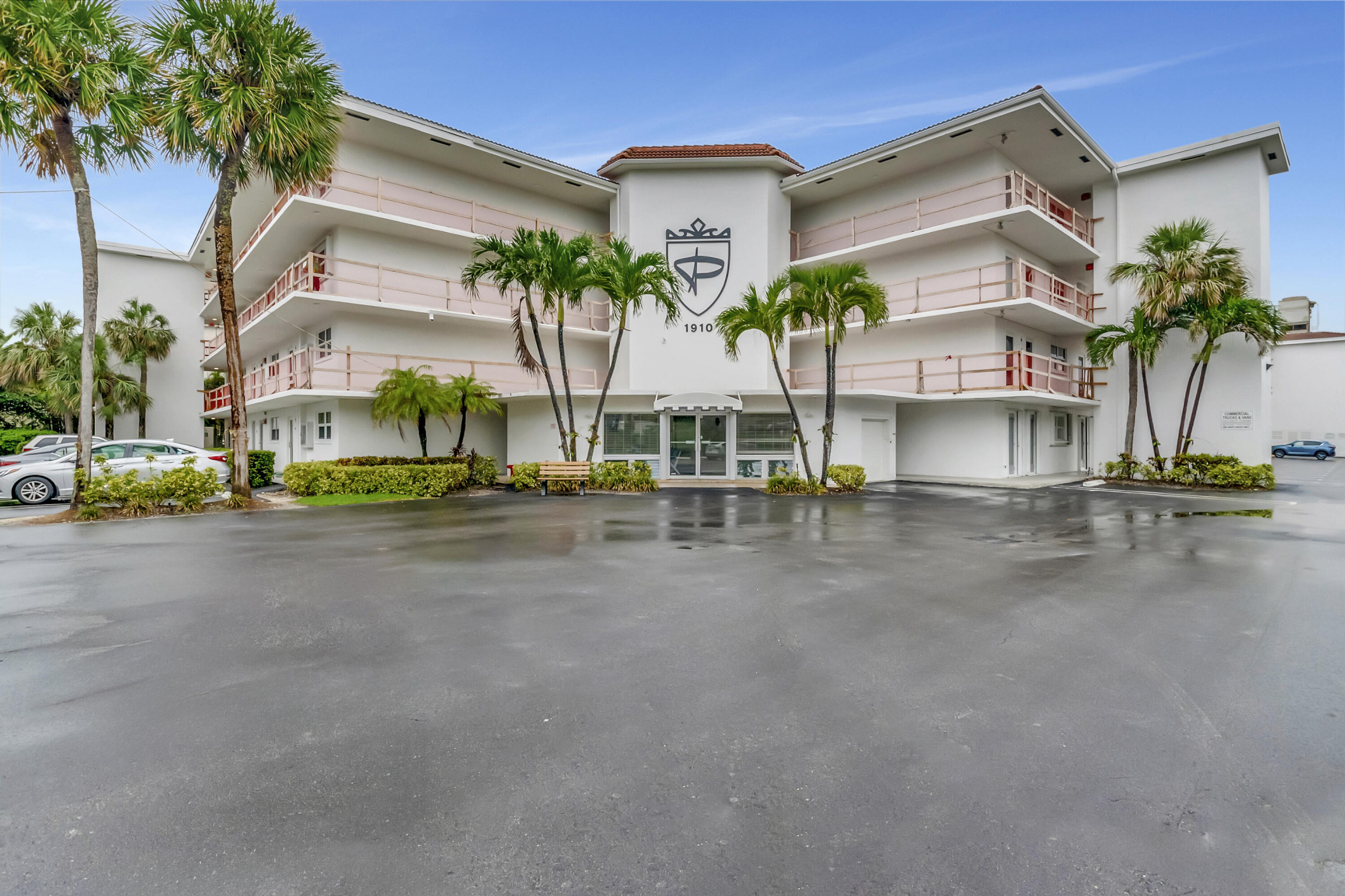 1910 S Ocean Boulevard 416 Property Photo 1