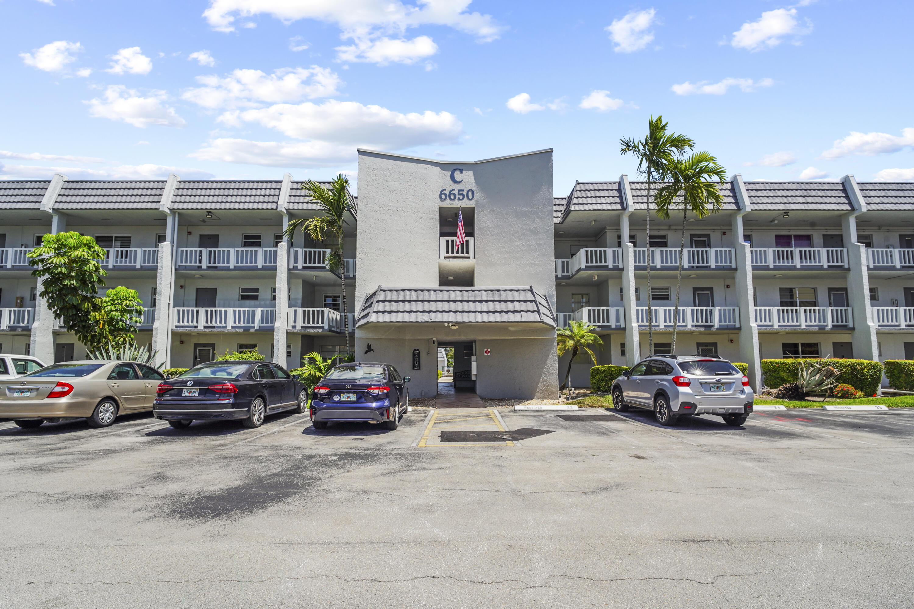 6650 Royal Palm Boulevard 104c Property Photo 29