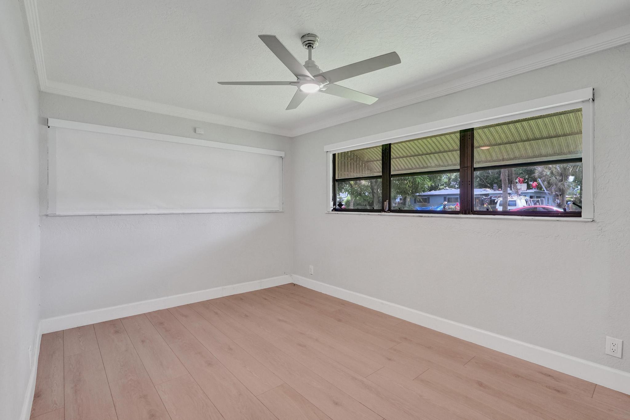 1054 Wyoming Avenue Property Photo 25