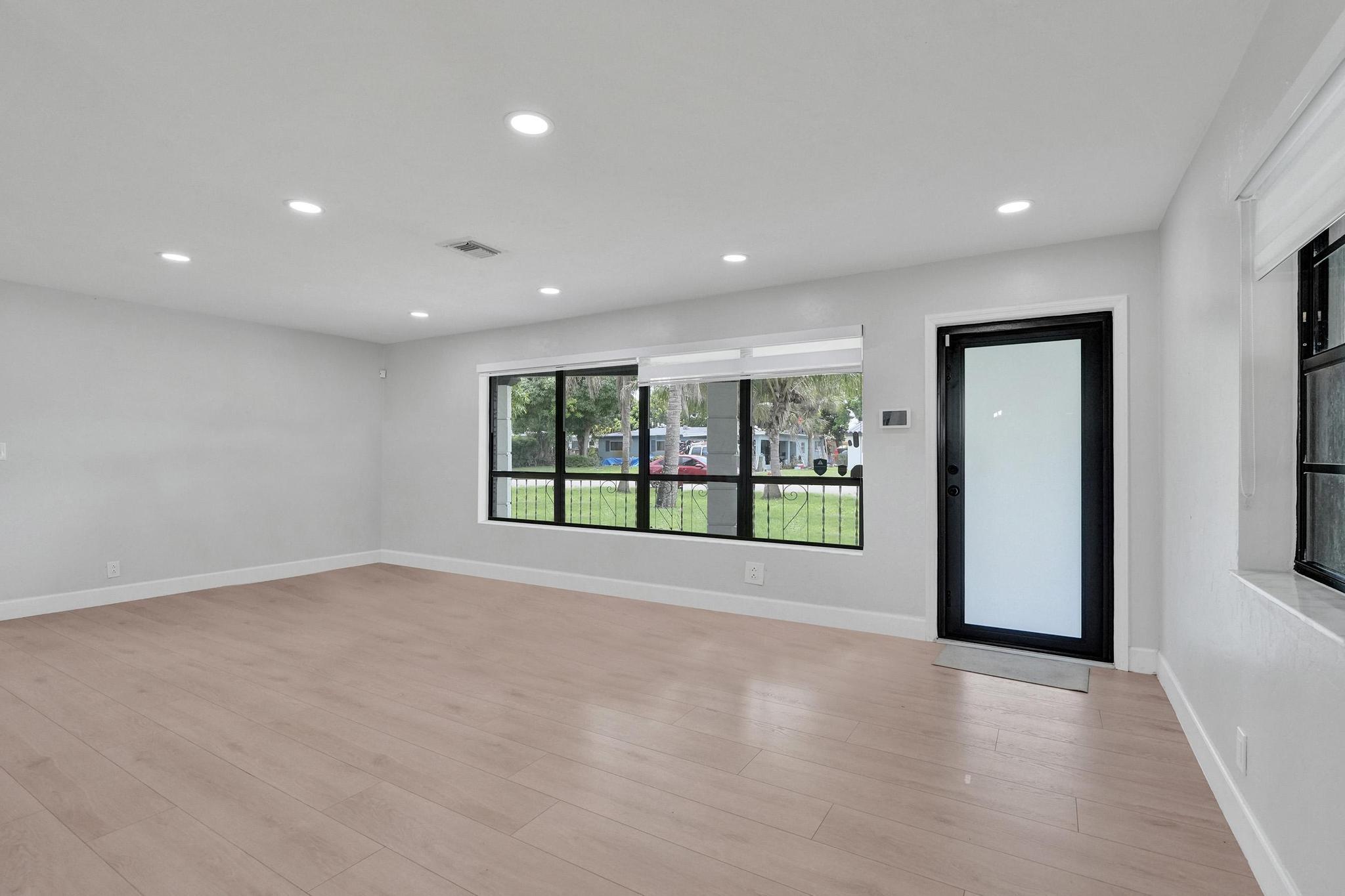 1054 Wyoming Avenue Property Photo 31