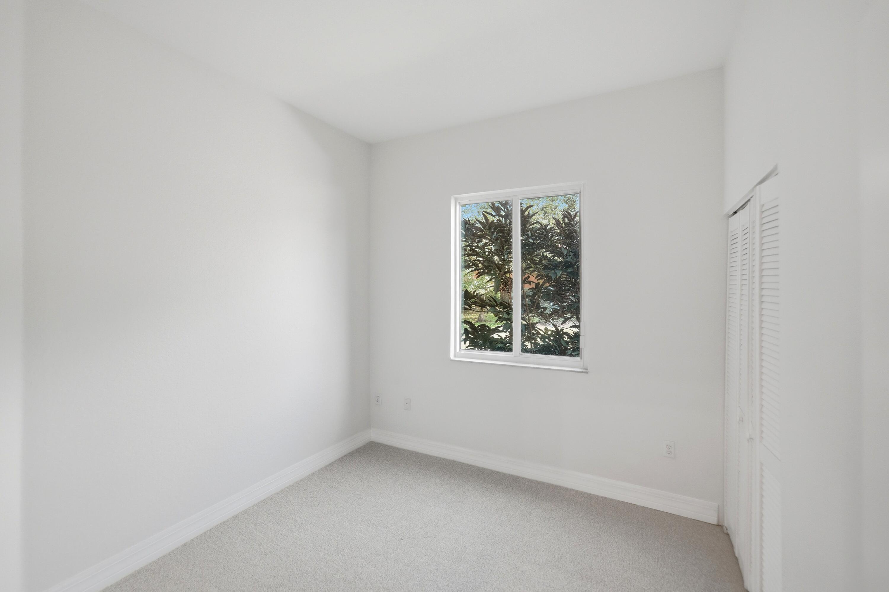 58 Se Palermo Court 104 Property Photo 17