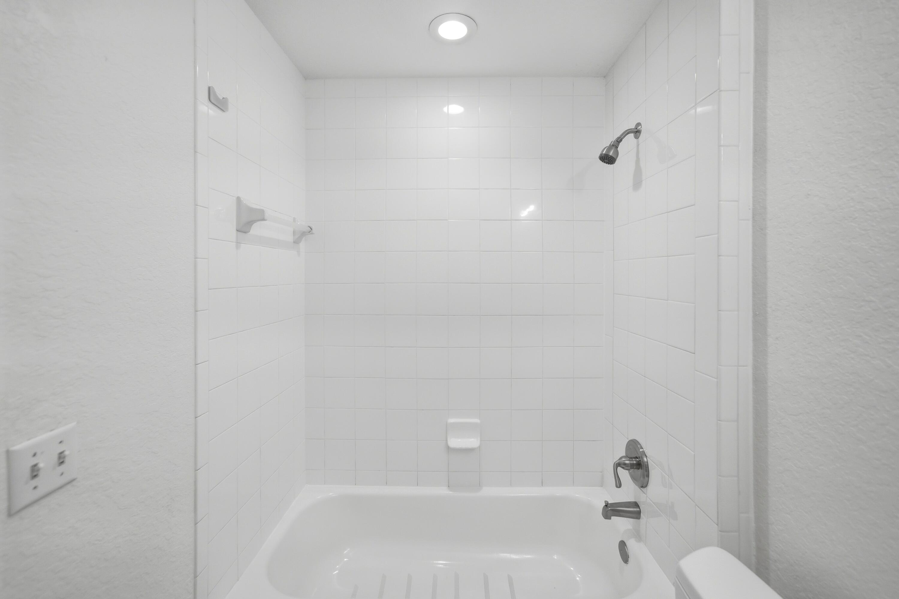 58 Se Palermo Court 104 Property Photo 21