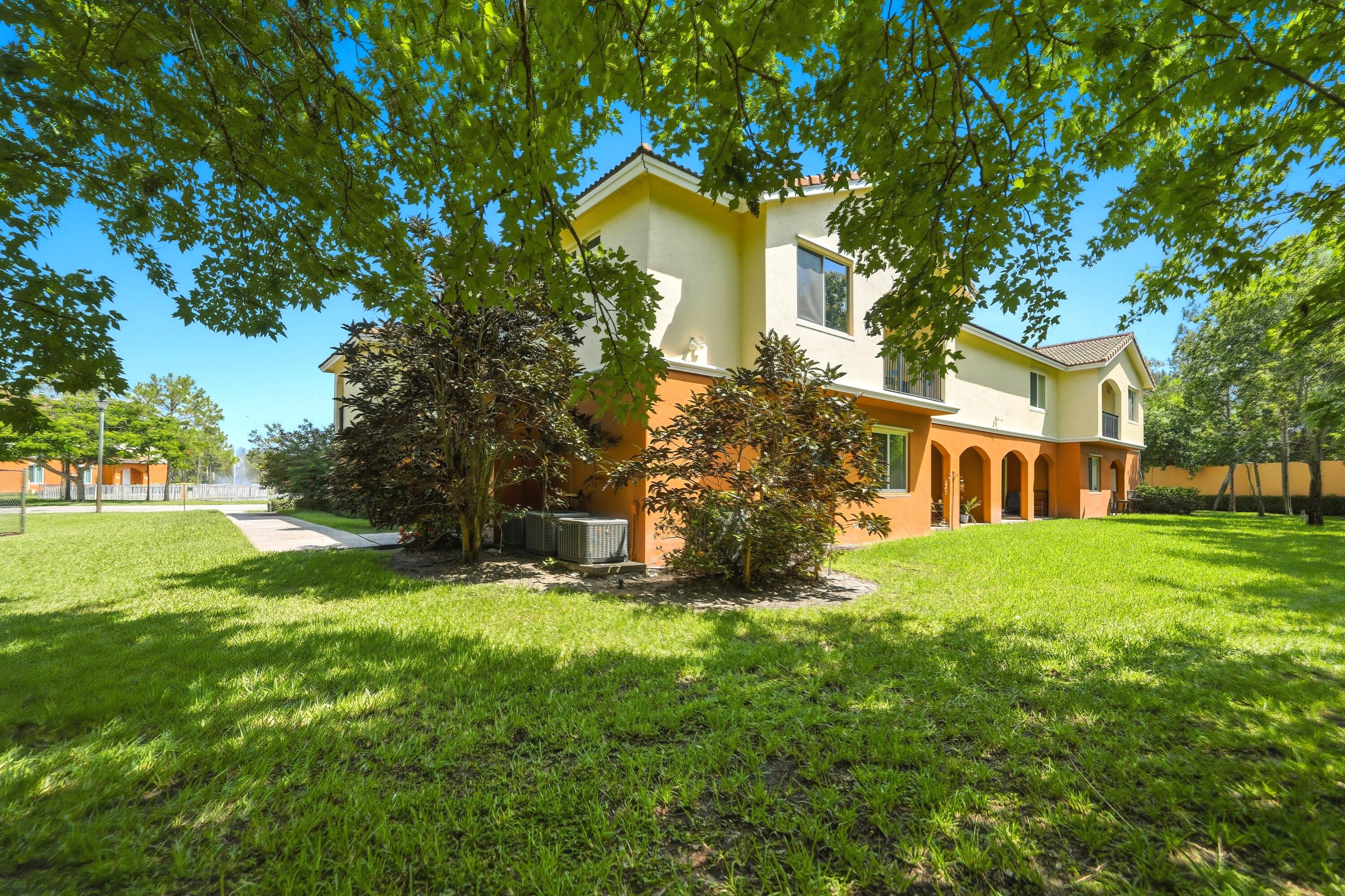 58 Se Palermo Court 104 Property Photo 26