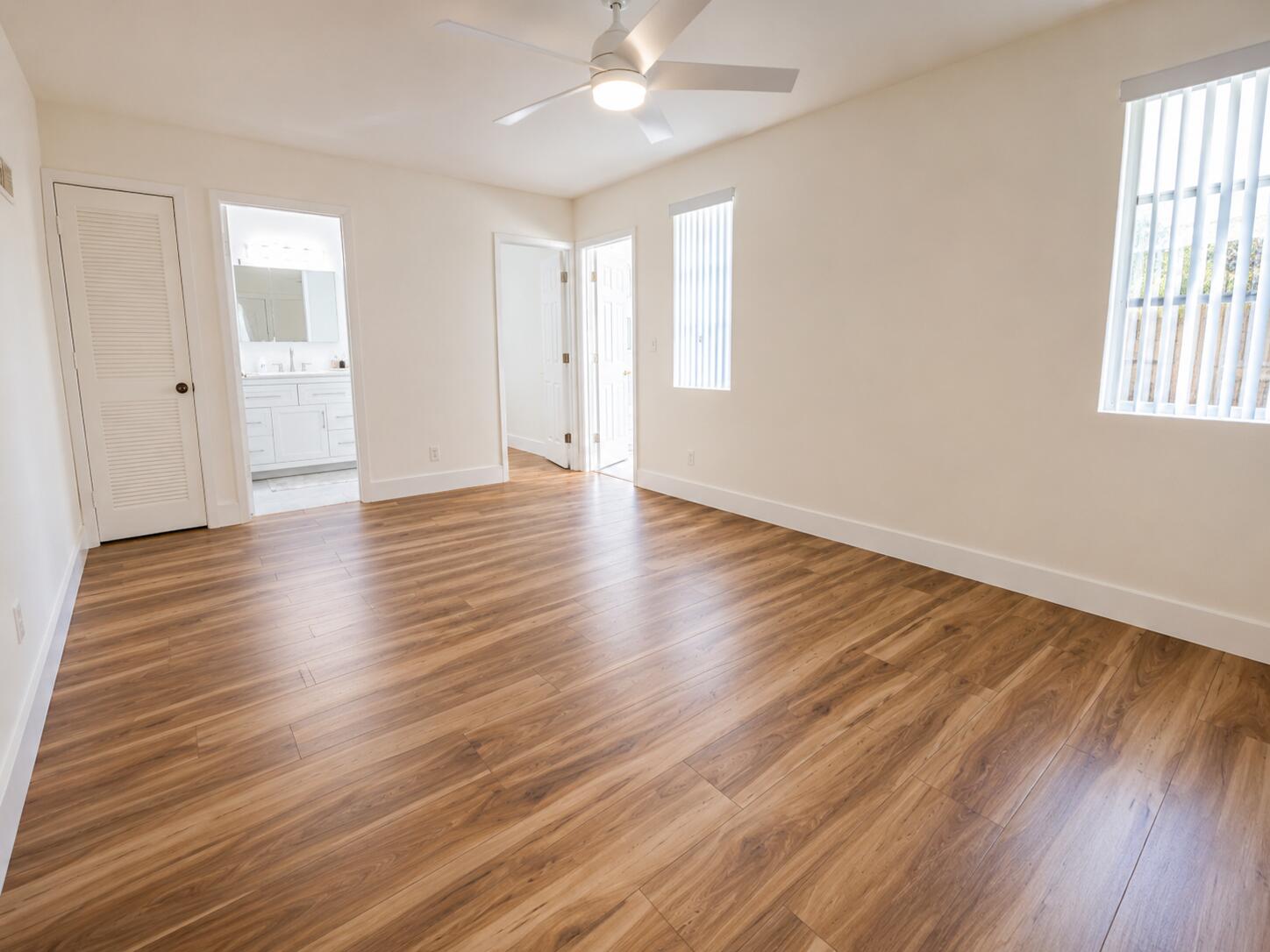 5424 Lakefront Boulevard D Property Photo 11