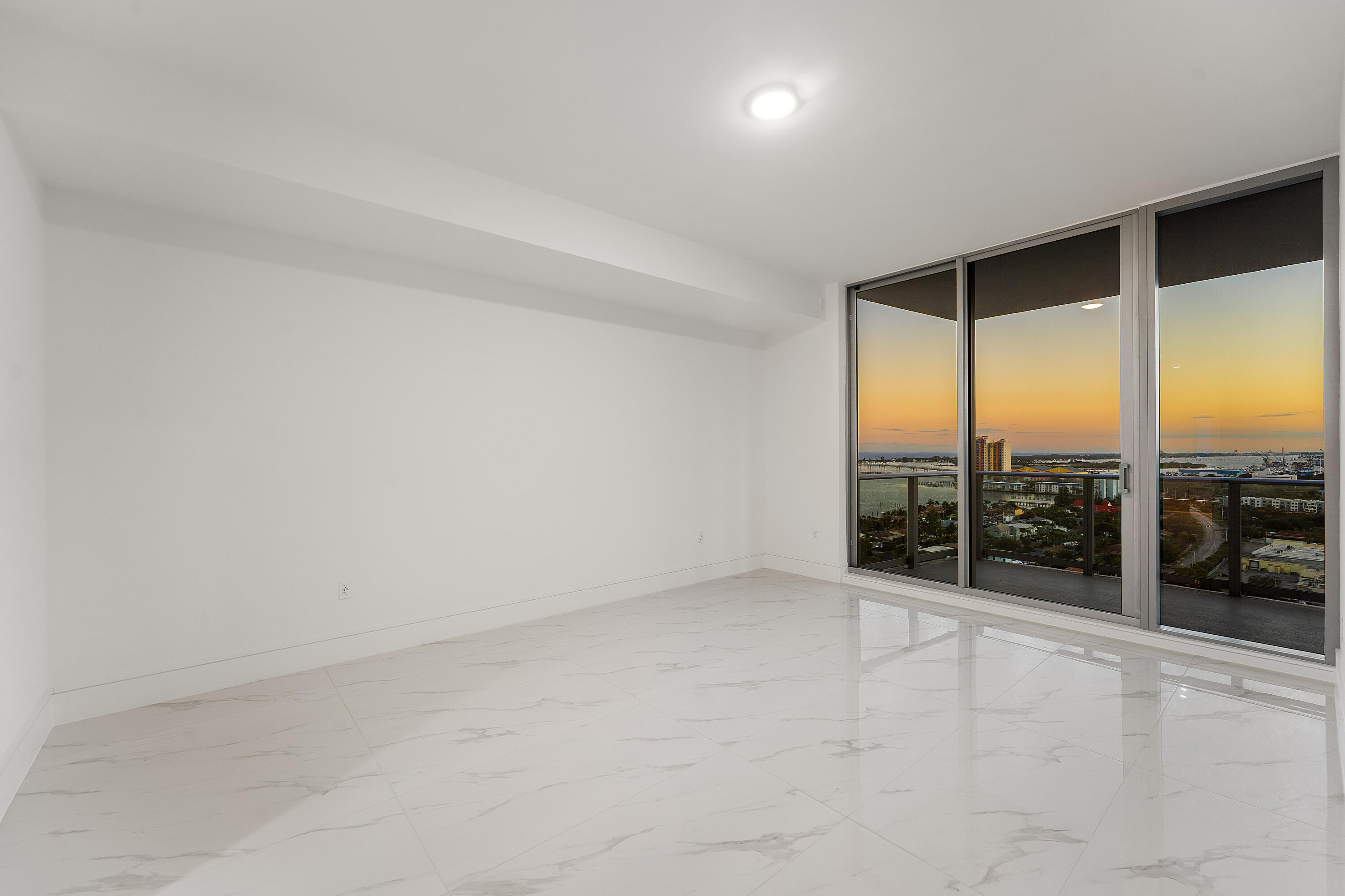 220 Lake Shore Drive 1911 Property Photo 11
