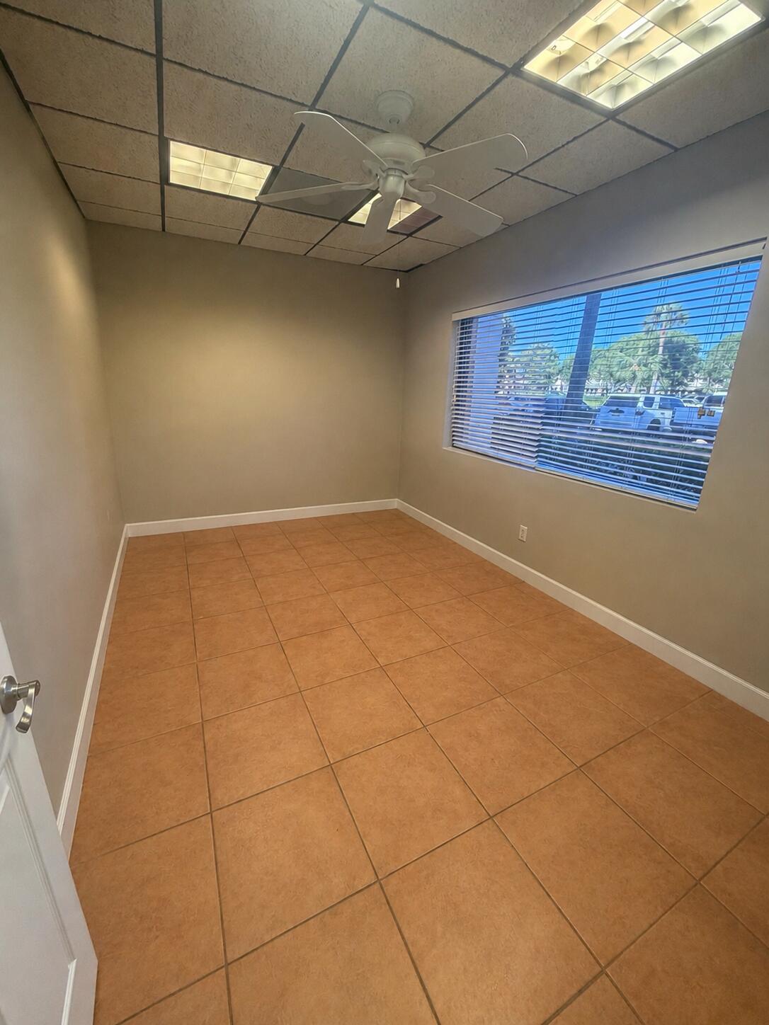 2646 Se Willoughby Boulevard Property Photo 5