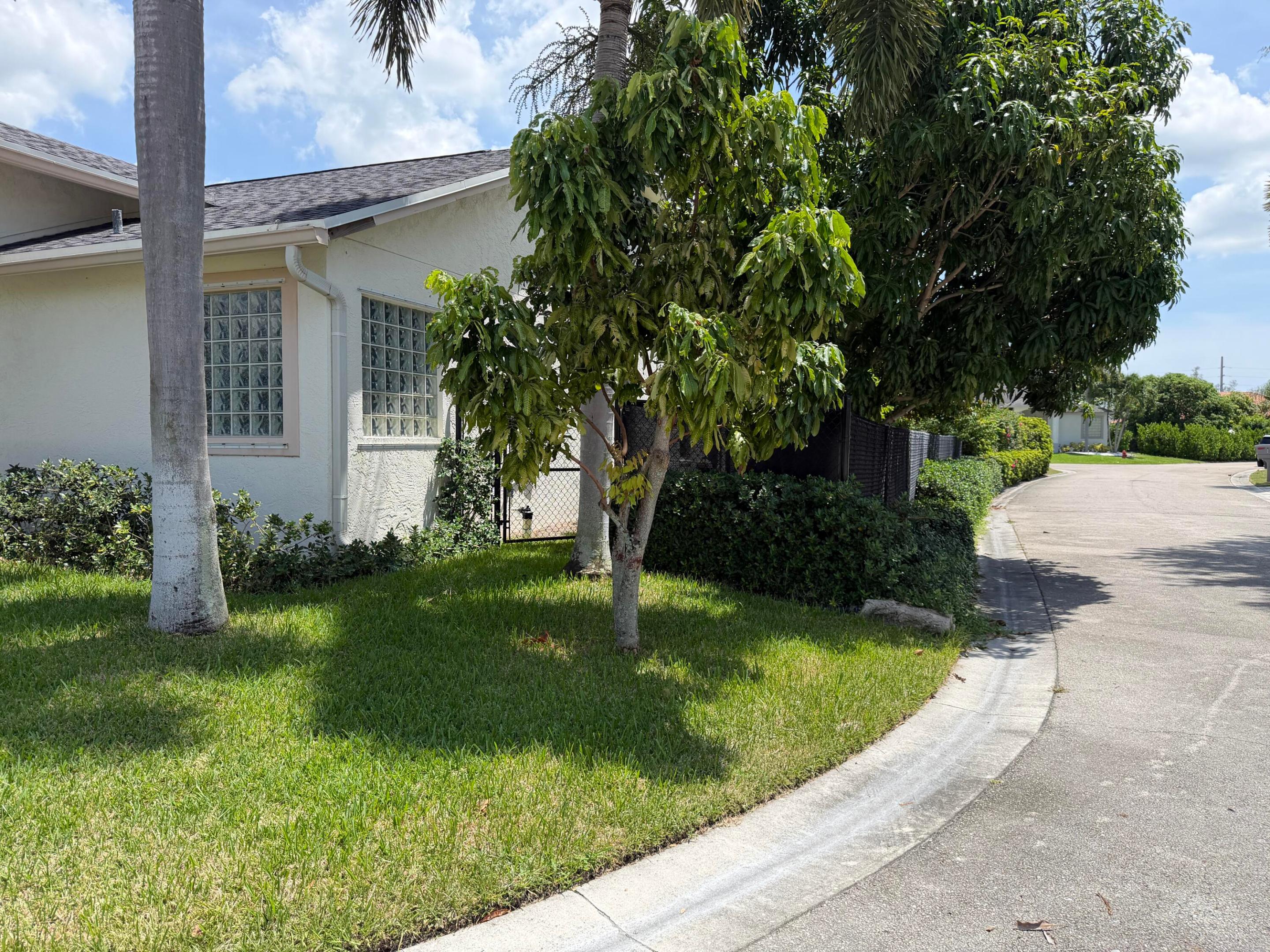 1608 Doral Drive Property Photo 6