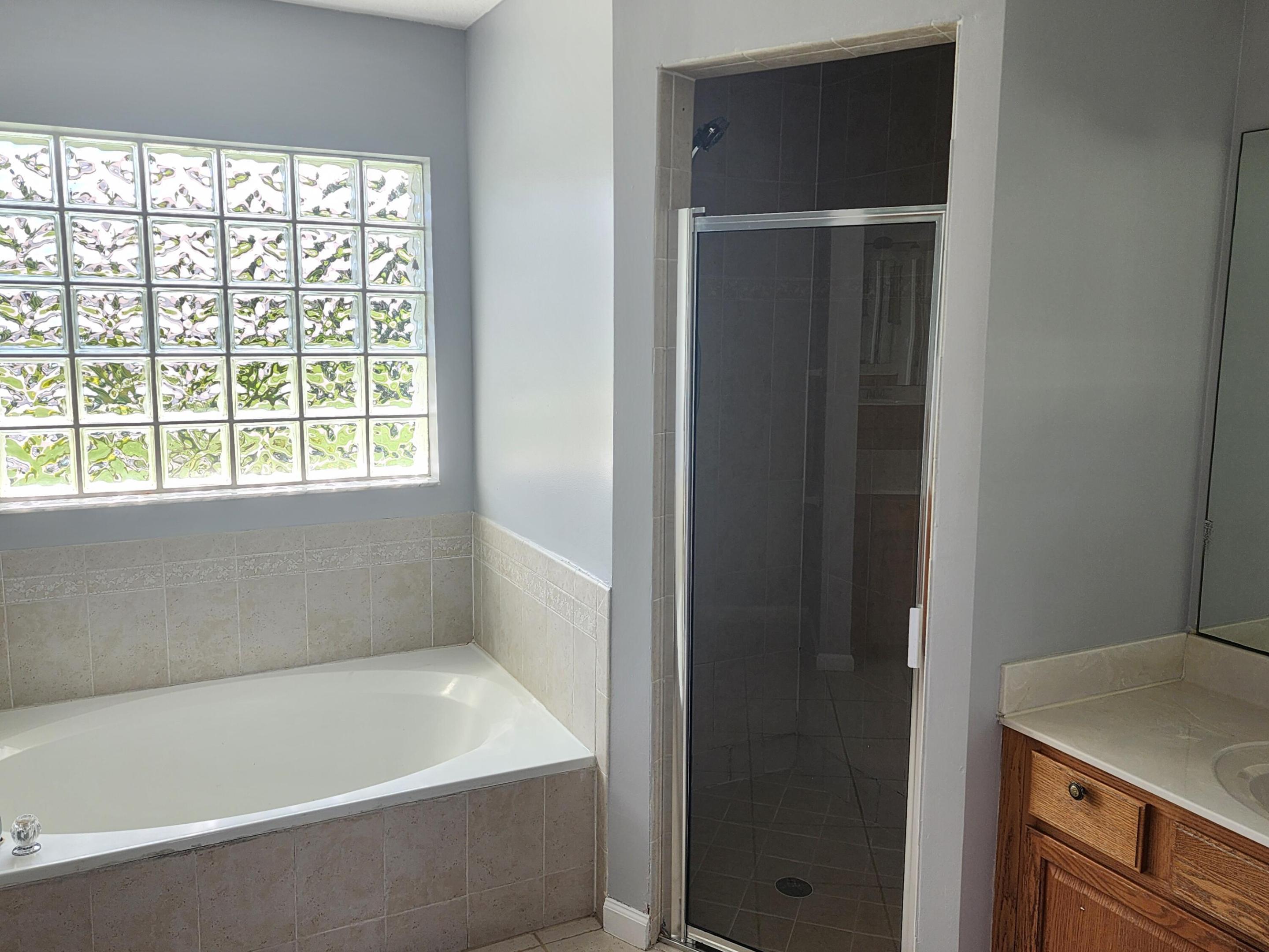 425 Sw Mccomb Avenue Property Photo 9