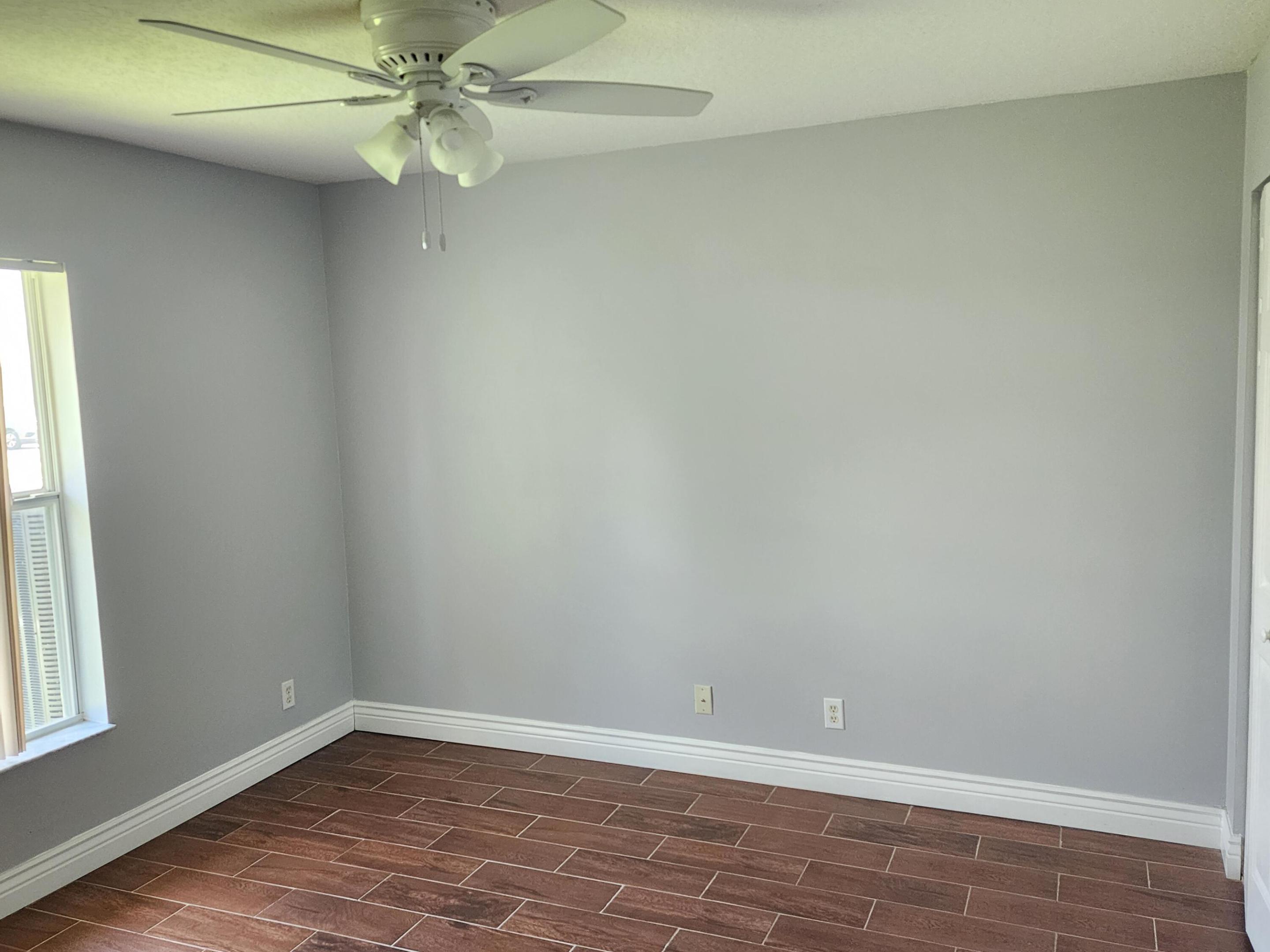 425 Sw Mccomb Avenue Property Photo 13
