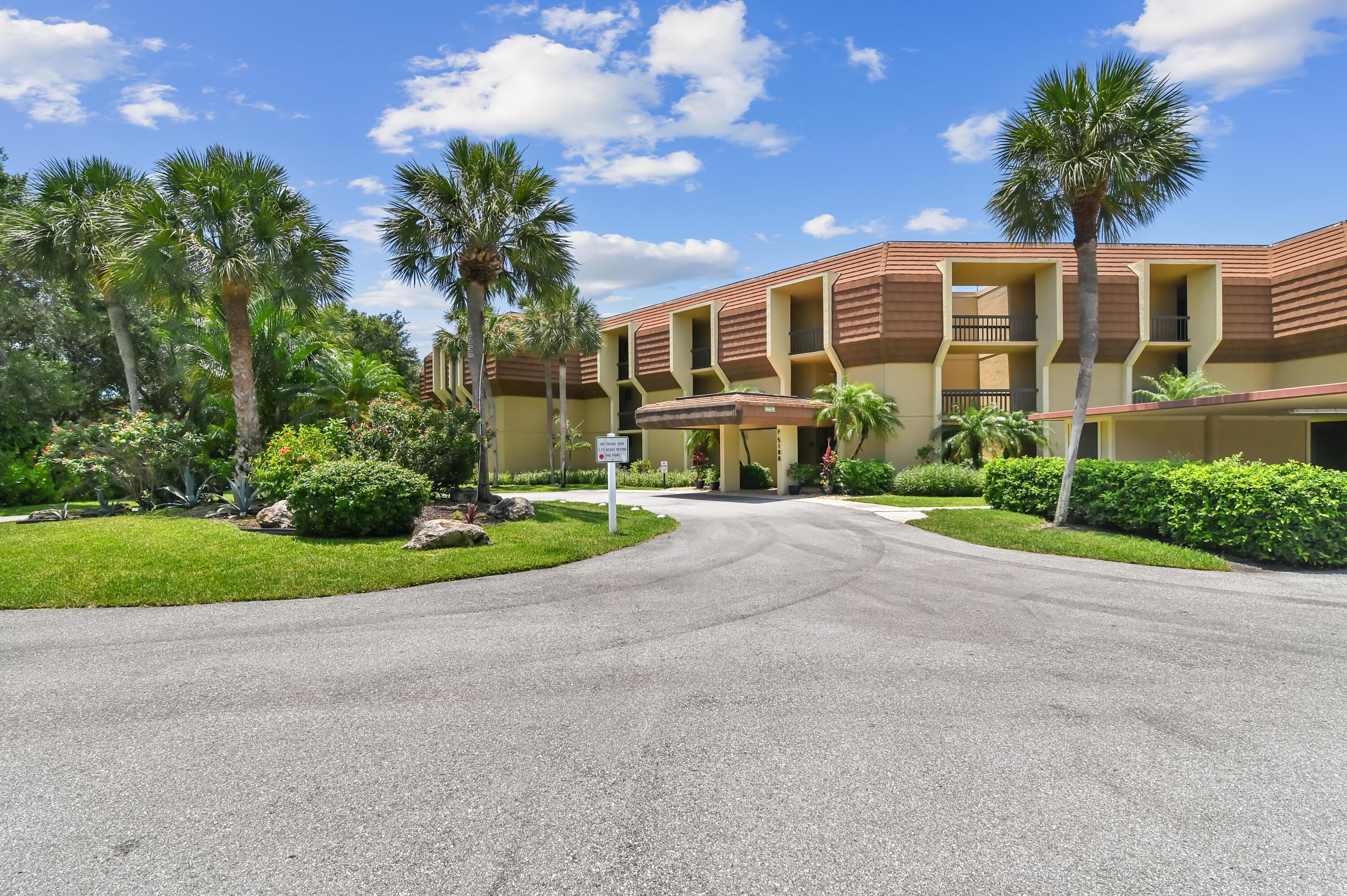 5188 Woodland Lakes Drive 332 Property Photo 1