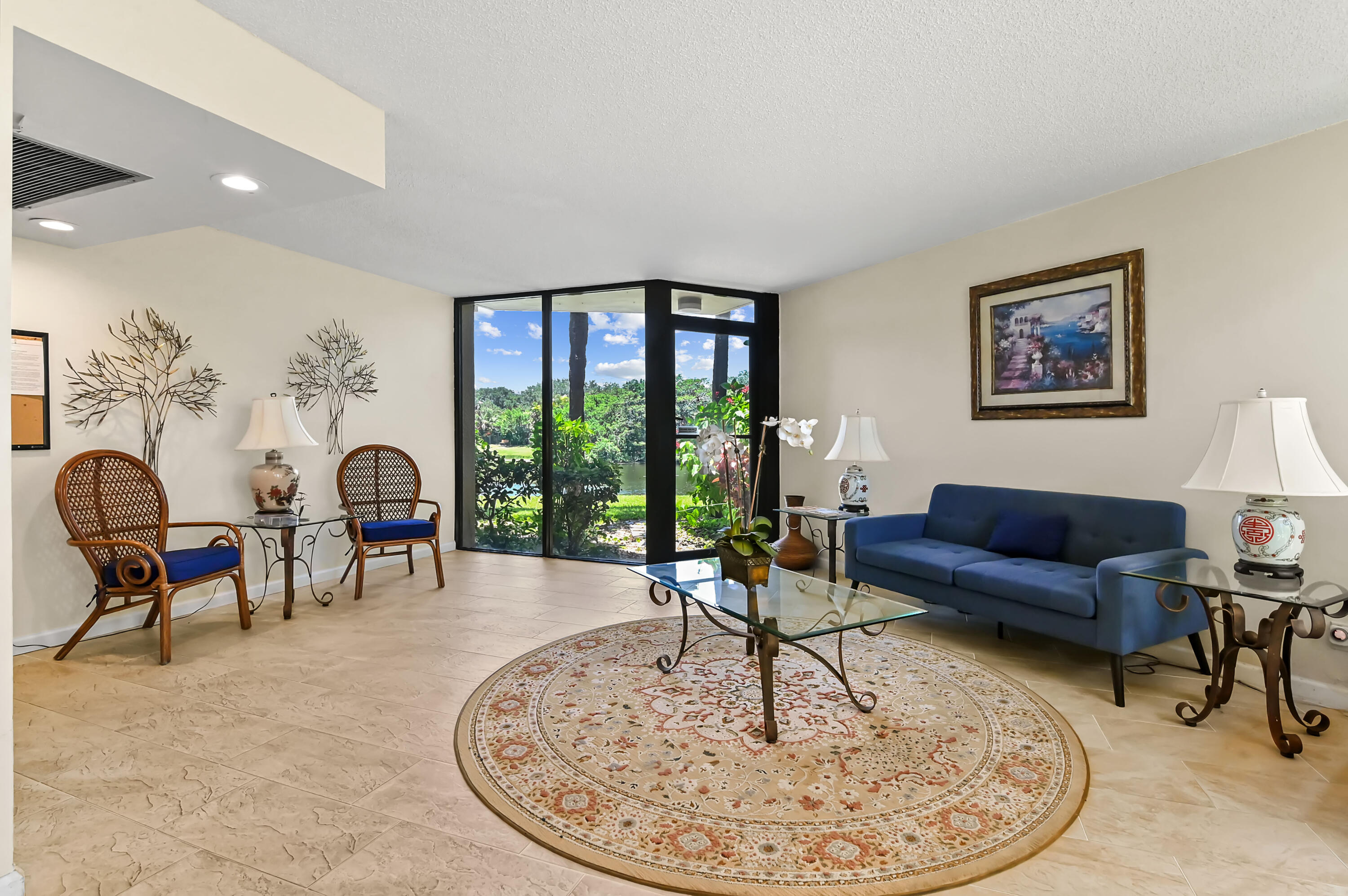 5188 Woodland Lakes Drive 332 Property Photo 3