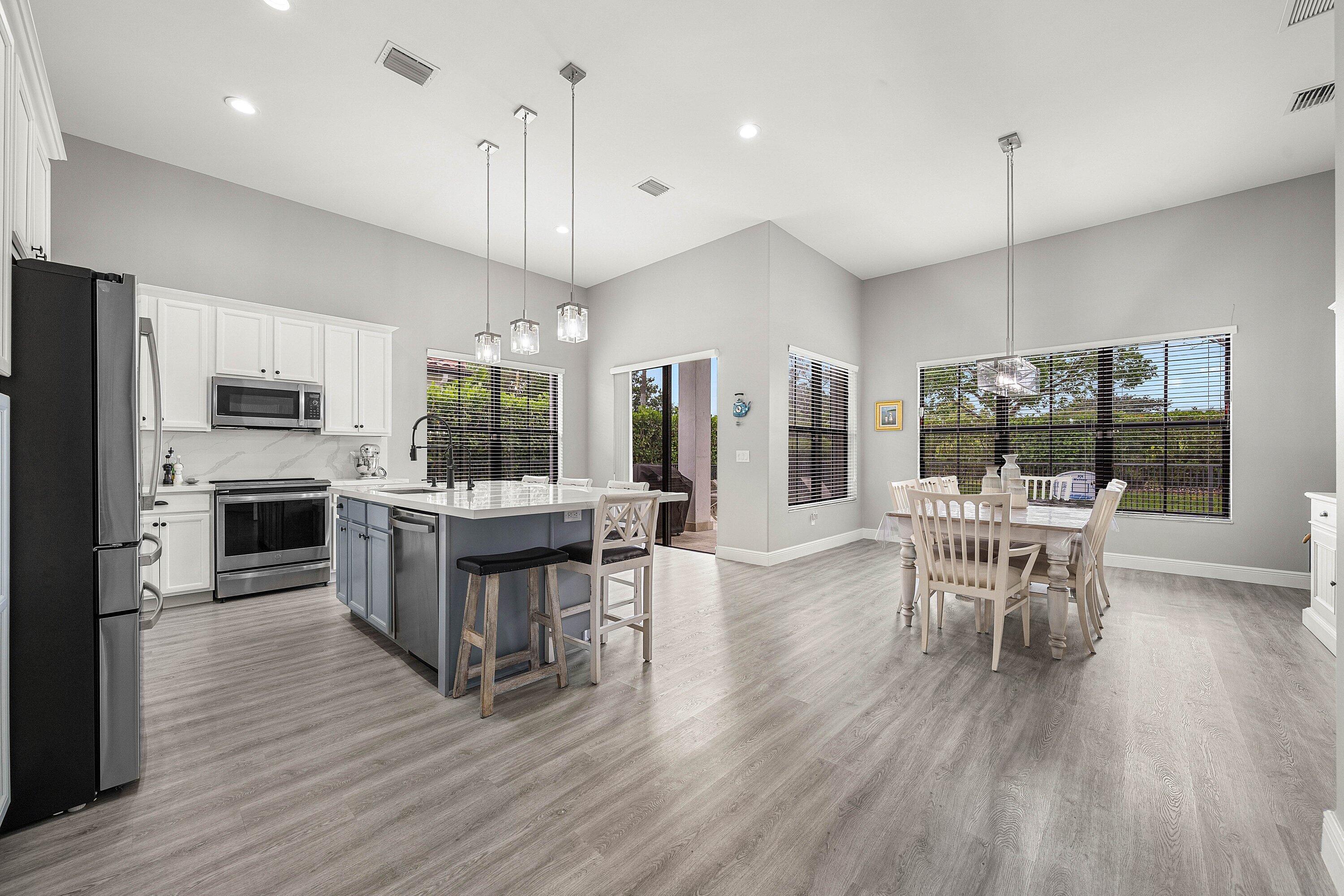 6304 Vireo Court Property Photo 7