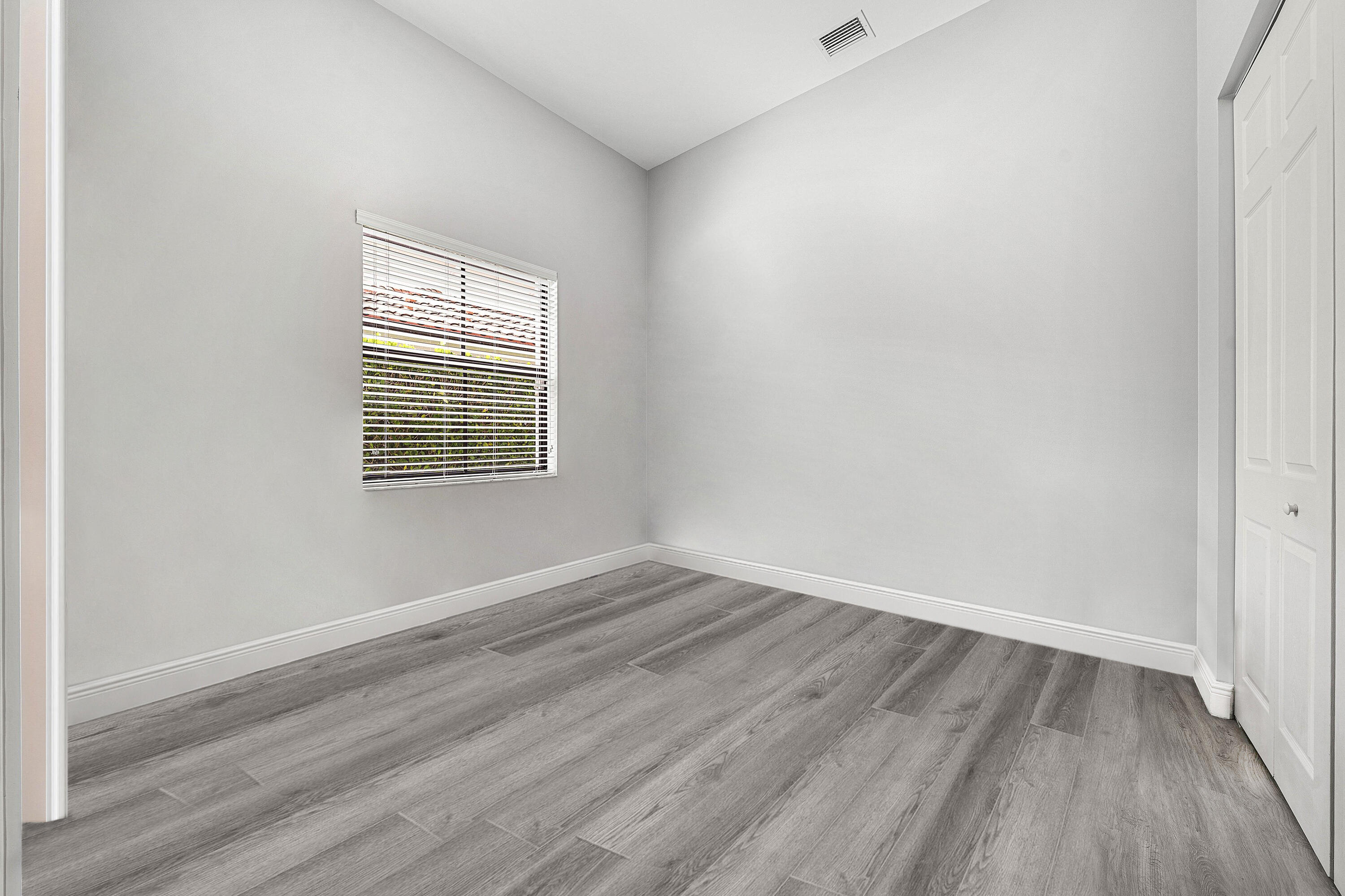 6304 Vireo Court Property Photo 13