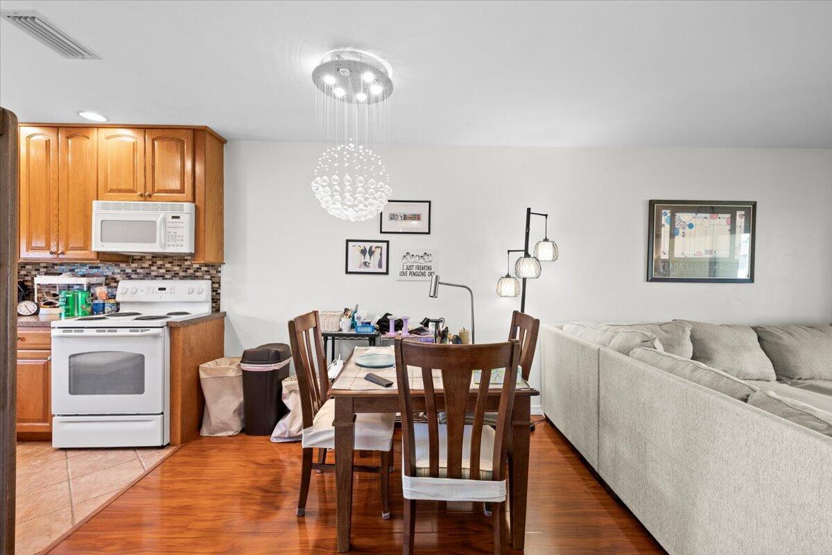 2621 Barkley Drive W A Property Photo 5