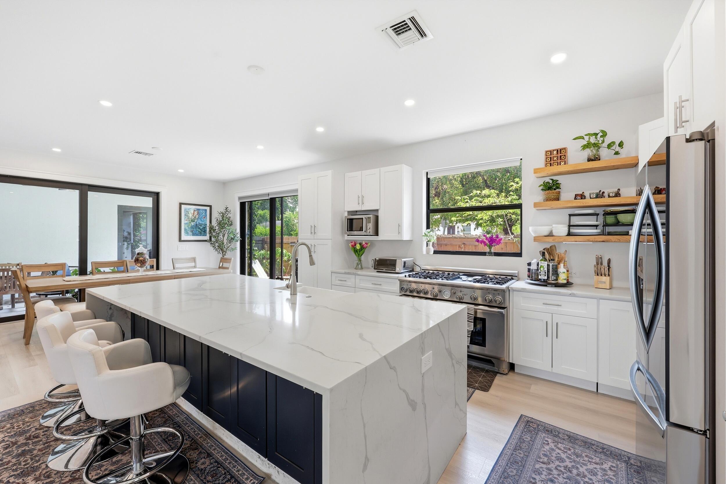 740 Winters Street Property Photo 12
