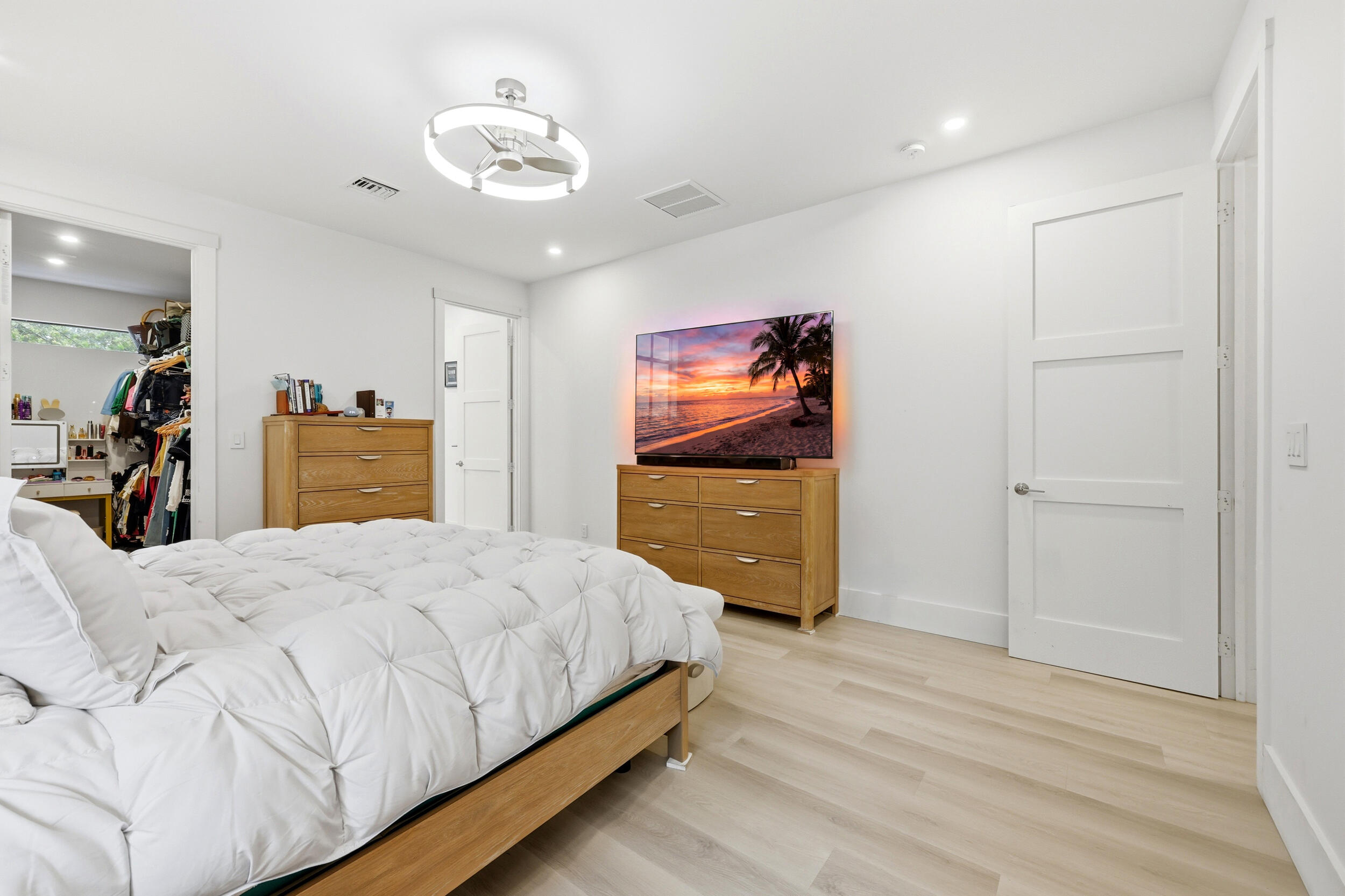 740 Winters Street Property Photo 23
