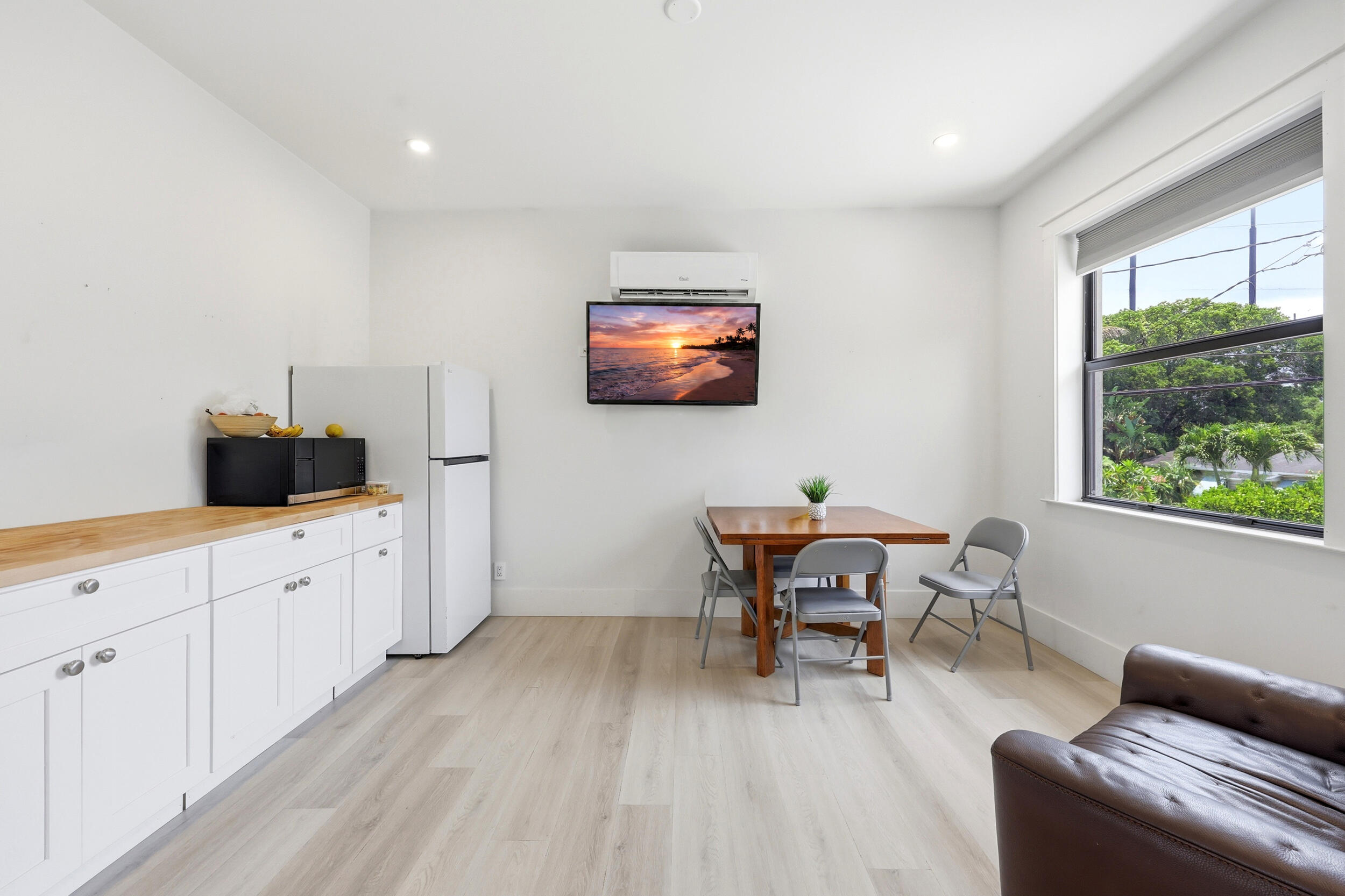 740 Winters Street Property Photo 32